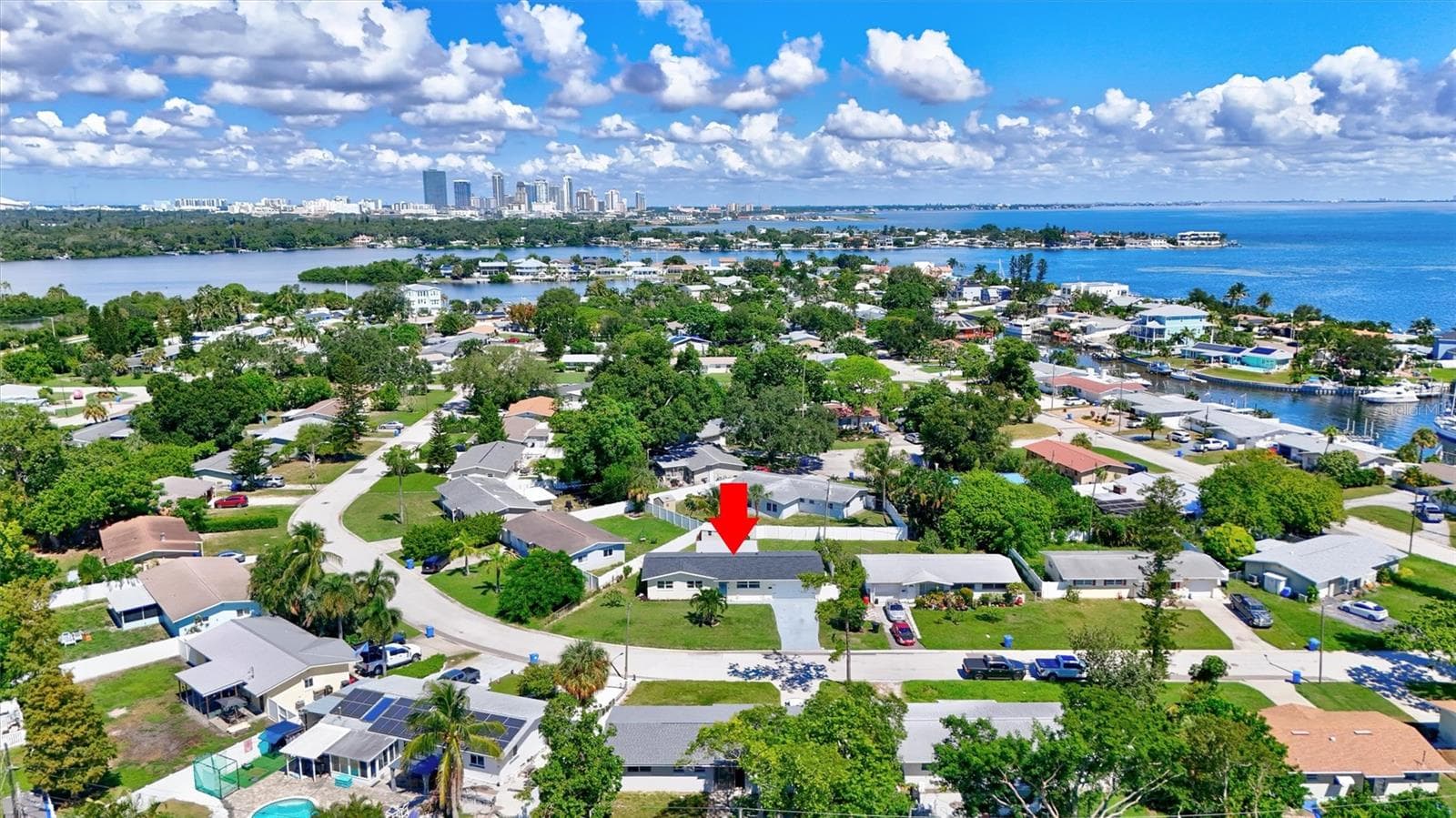 Single Family Residence at 3672 SEAROBIN DR SE, ST PETERSBURG, photo 42 of 45