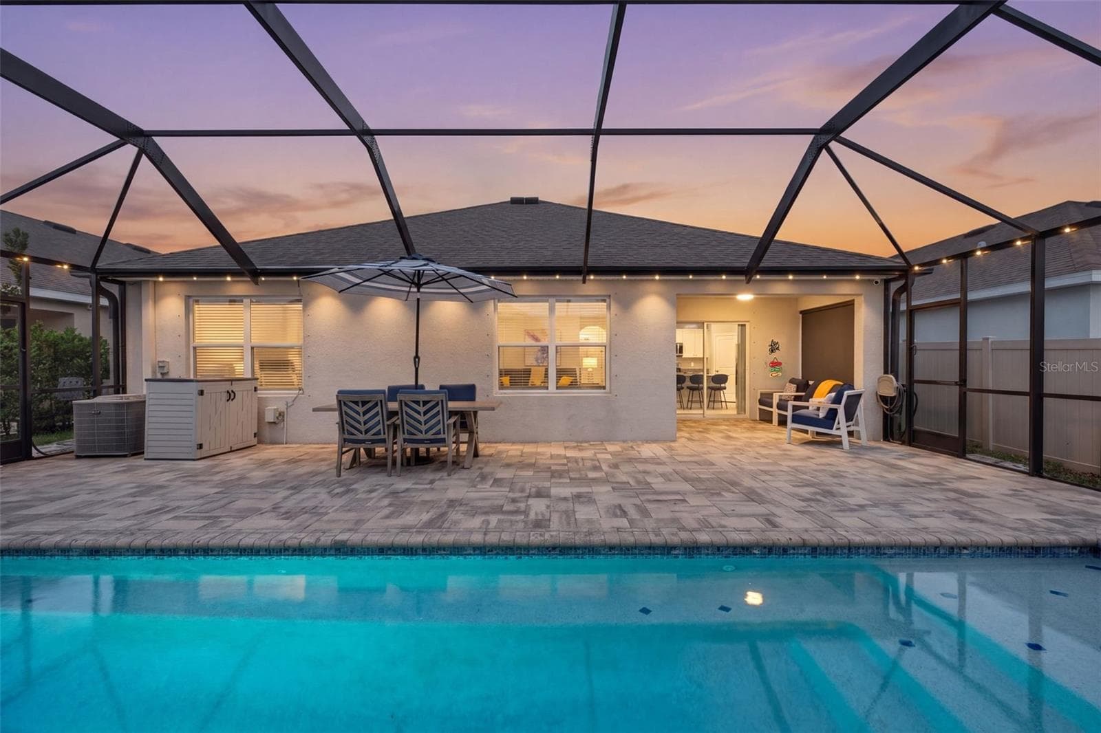 Large pool deck with lots of space for play and entertaining - 17206 RESERVA DR, BRADENTON