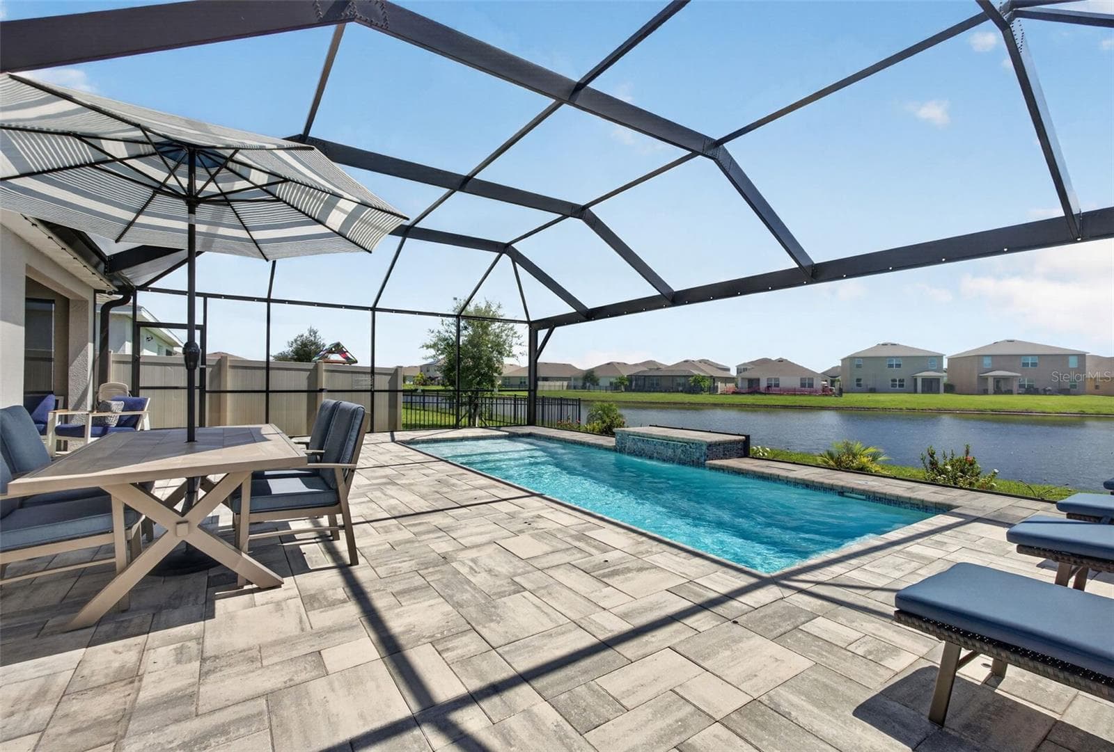 Single Family Residence at 17206 RESERVA DR, BRADENTON, photo 52 of 91