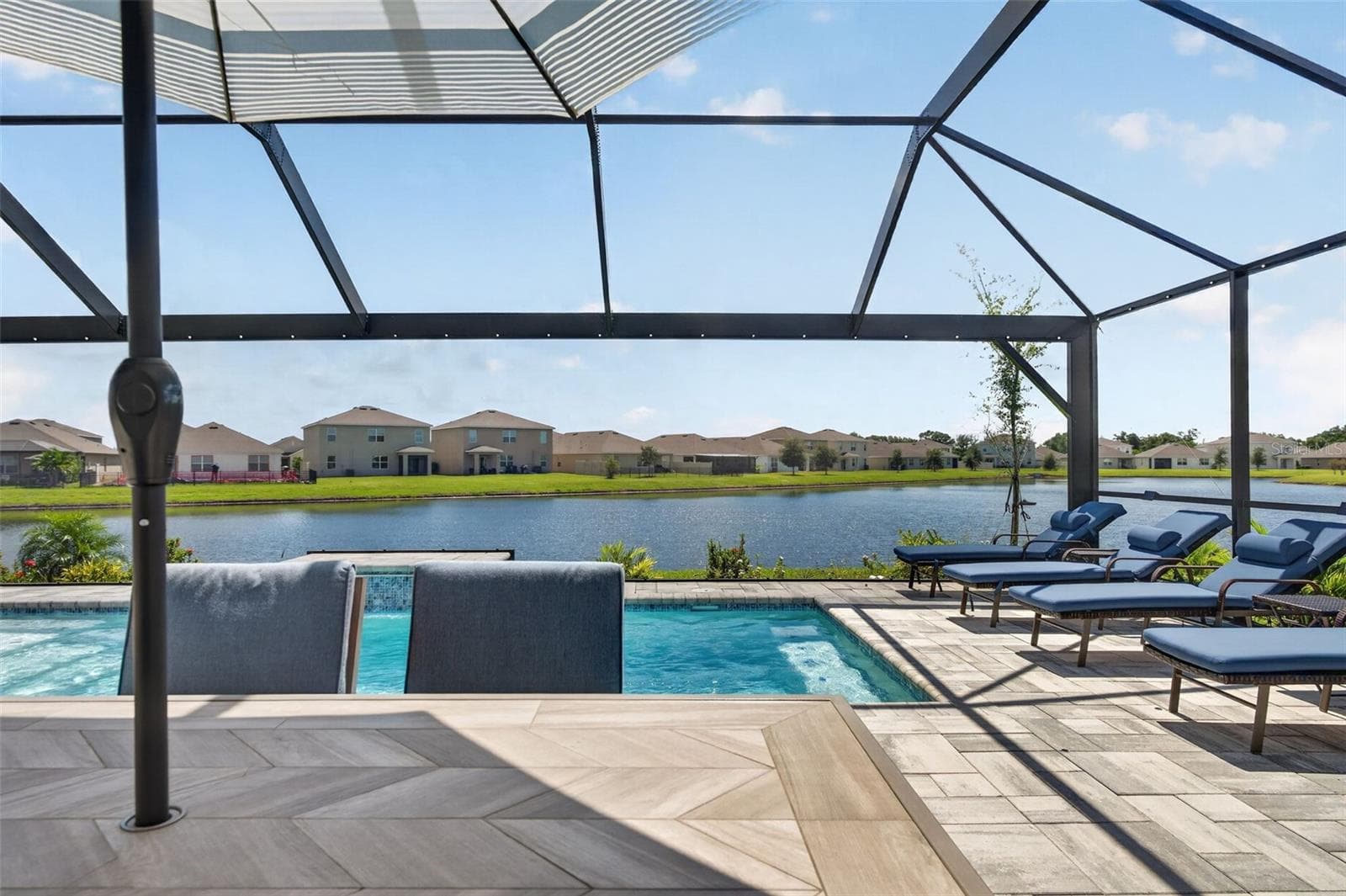 Single Family Residence at 17206 RESERVA DR, BRADENTON, photo 53 of 91
