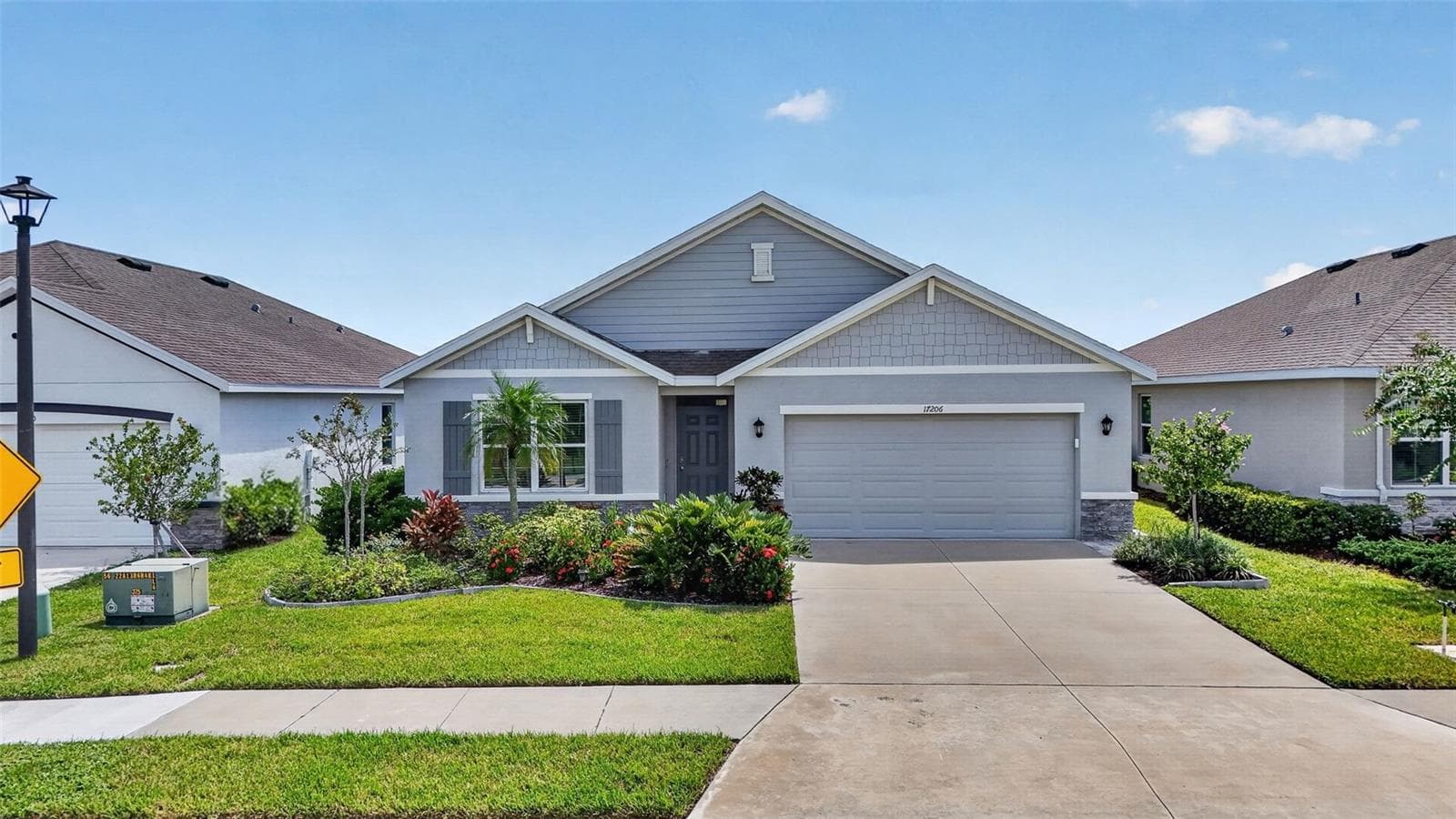 Single Family Residence at 17206 RESERVA DR, BRADENTON, photo 60 of 91