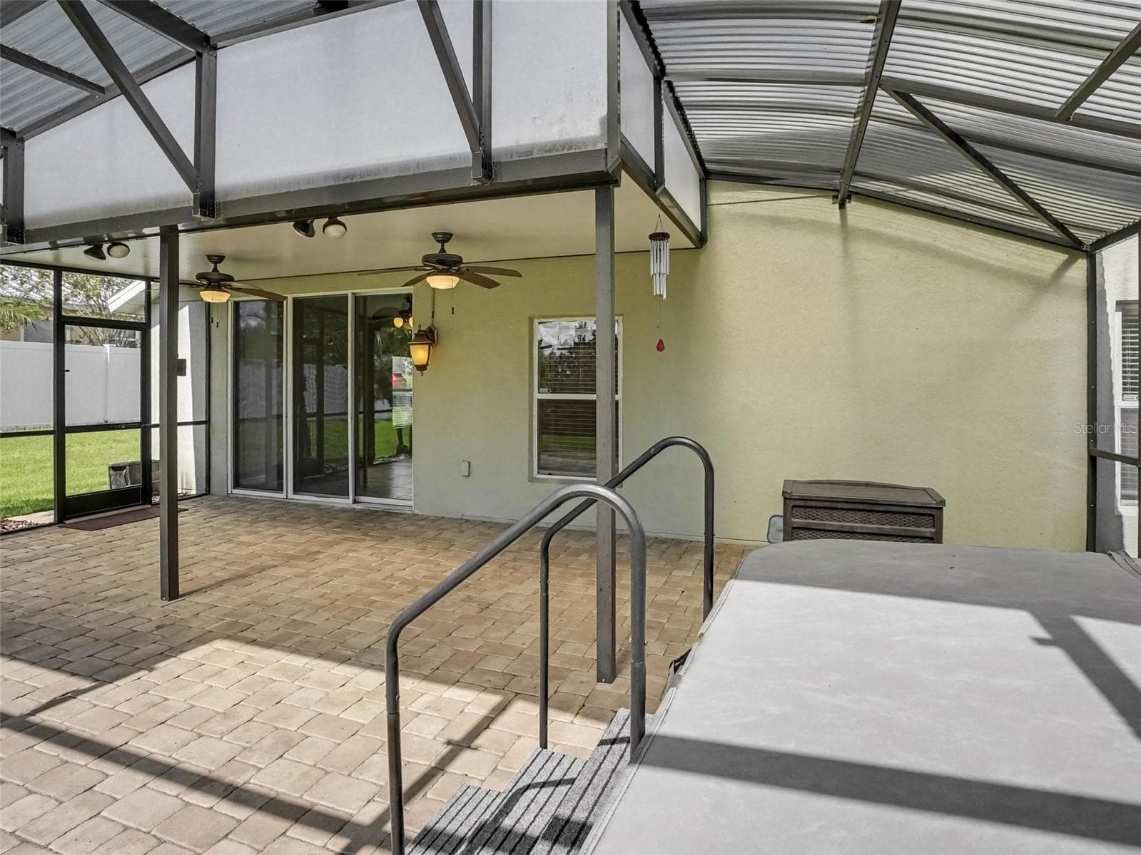 Screened In Lanai with Jacuzzi - 3067 SANTA MARCOS DR, CLERMONT