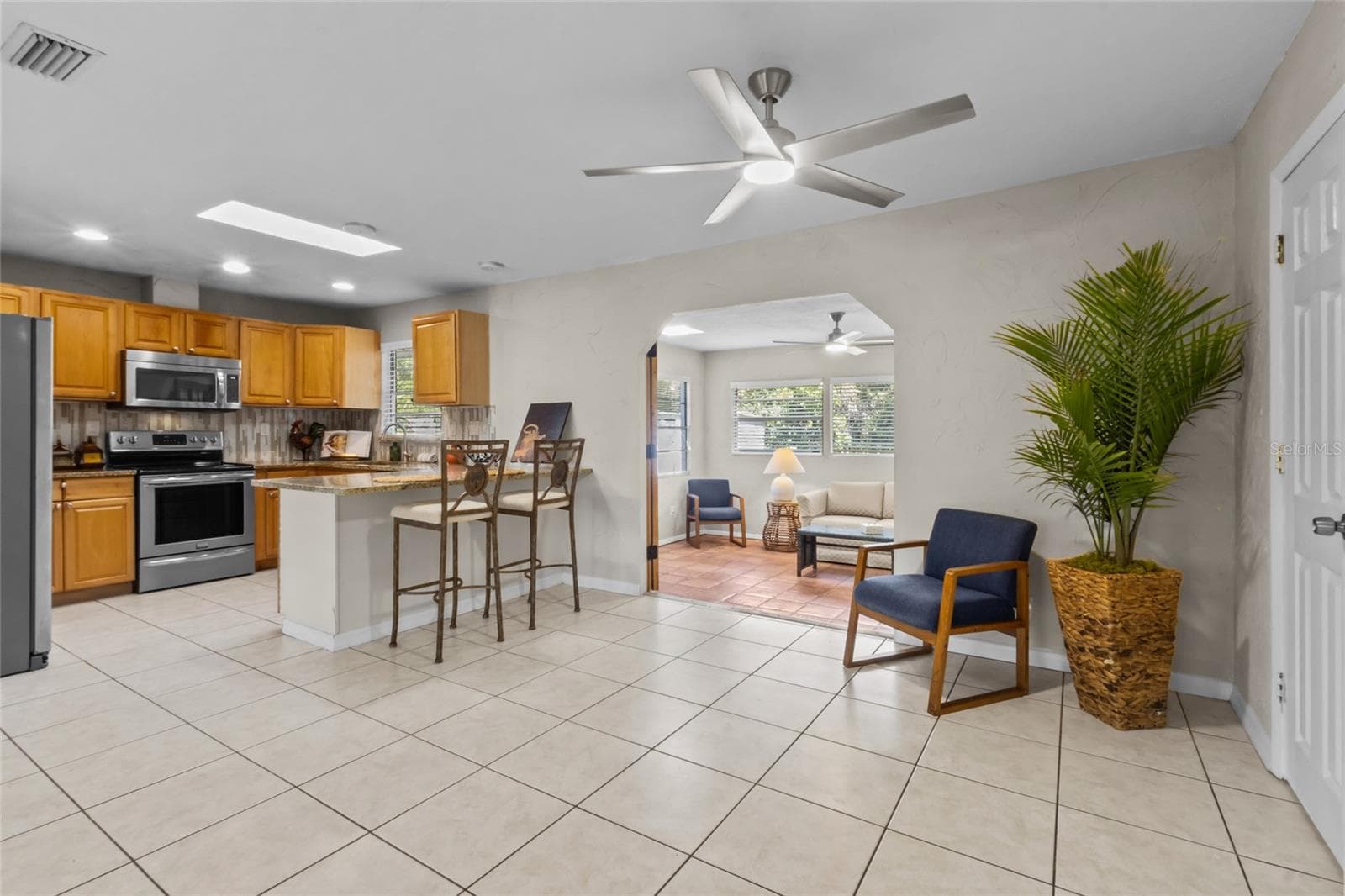 Dining Area - 2520 E MILMAR DR, SARASOTA
