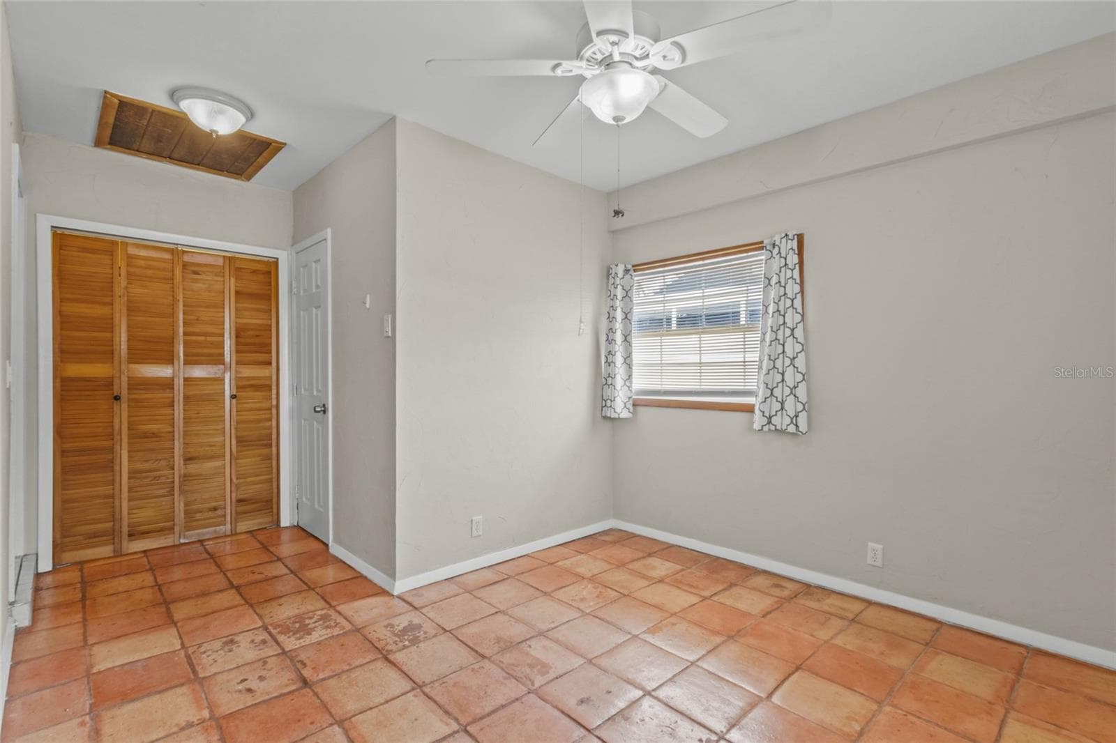 Single Family Residence at 2520 E MILMAR DR, SARASOTA, photo 20 of 44
