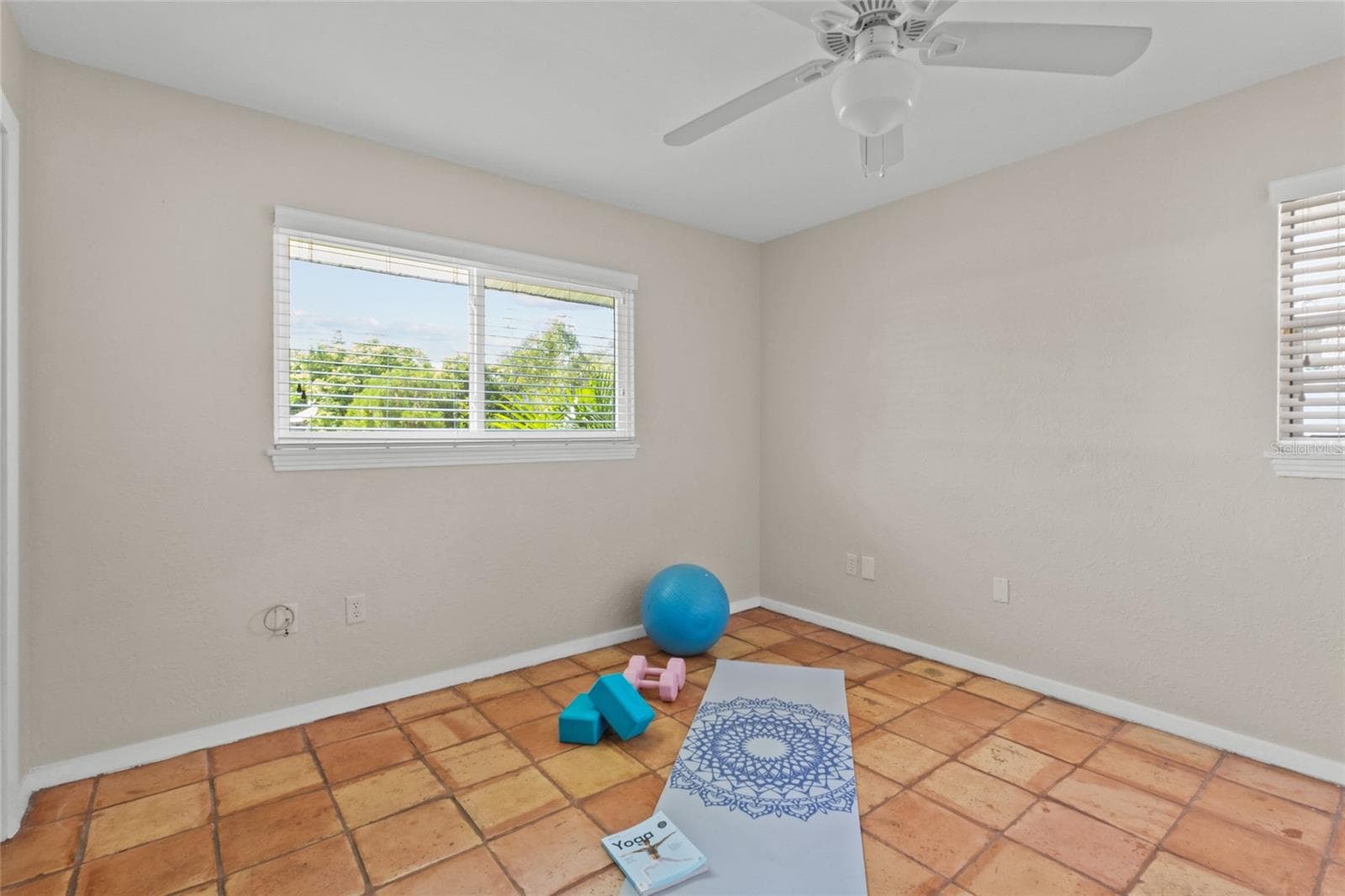 2nd Bedroom OR Additional Room for Primary Suite - 2520 E MILMAR DR, SARASOTA