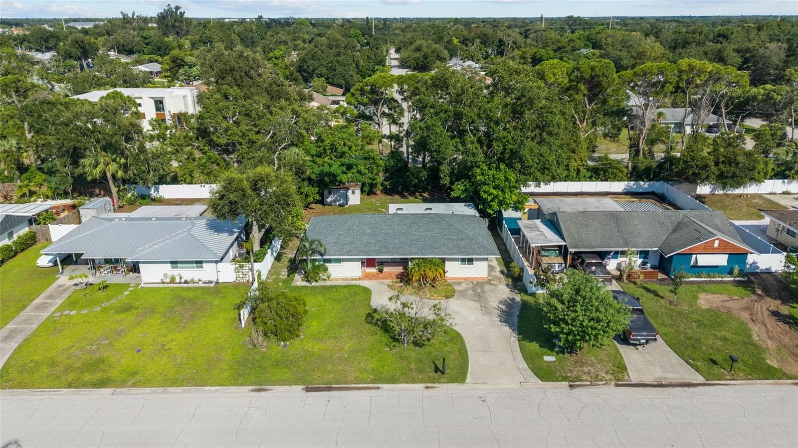 Ariel View of Home - 2520 E MILMAR DR, SARASOTA