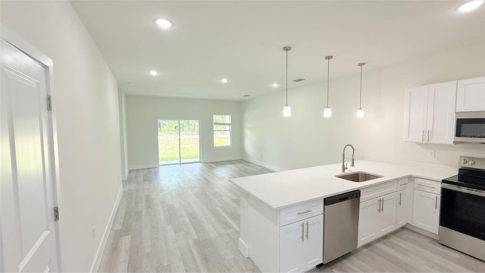 Half Duplex at 6505 SW 140TH PLACE RD, OCALA, photo 3 of 14