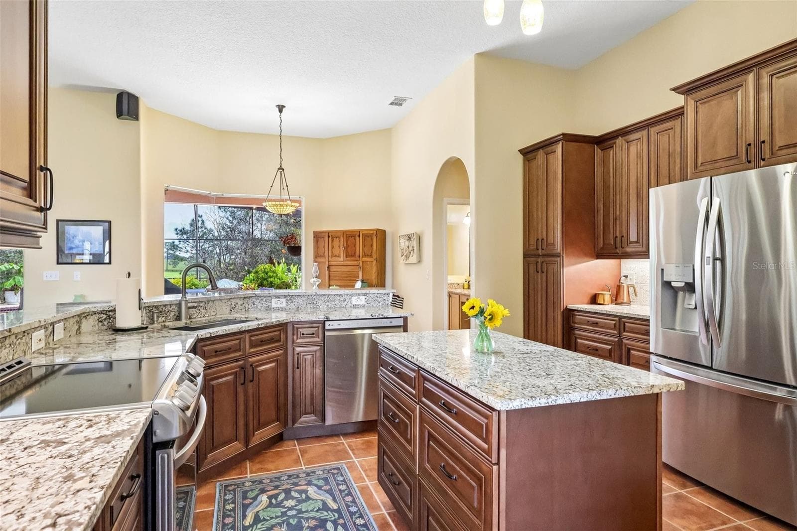 Single Family Residence at 32736 WOLFS TRL, SORRENTO, photo 14 of 63