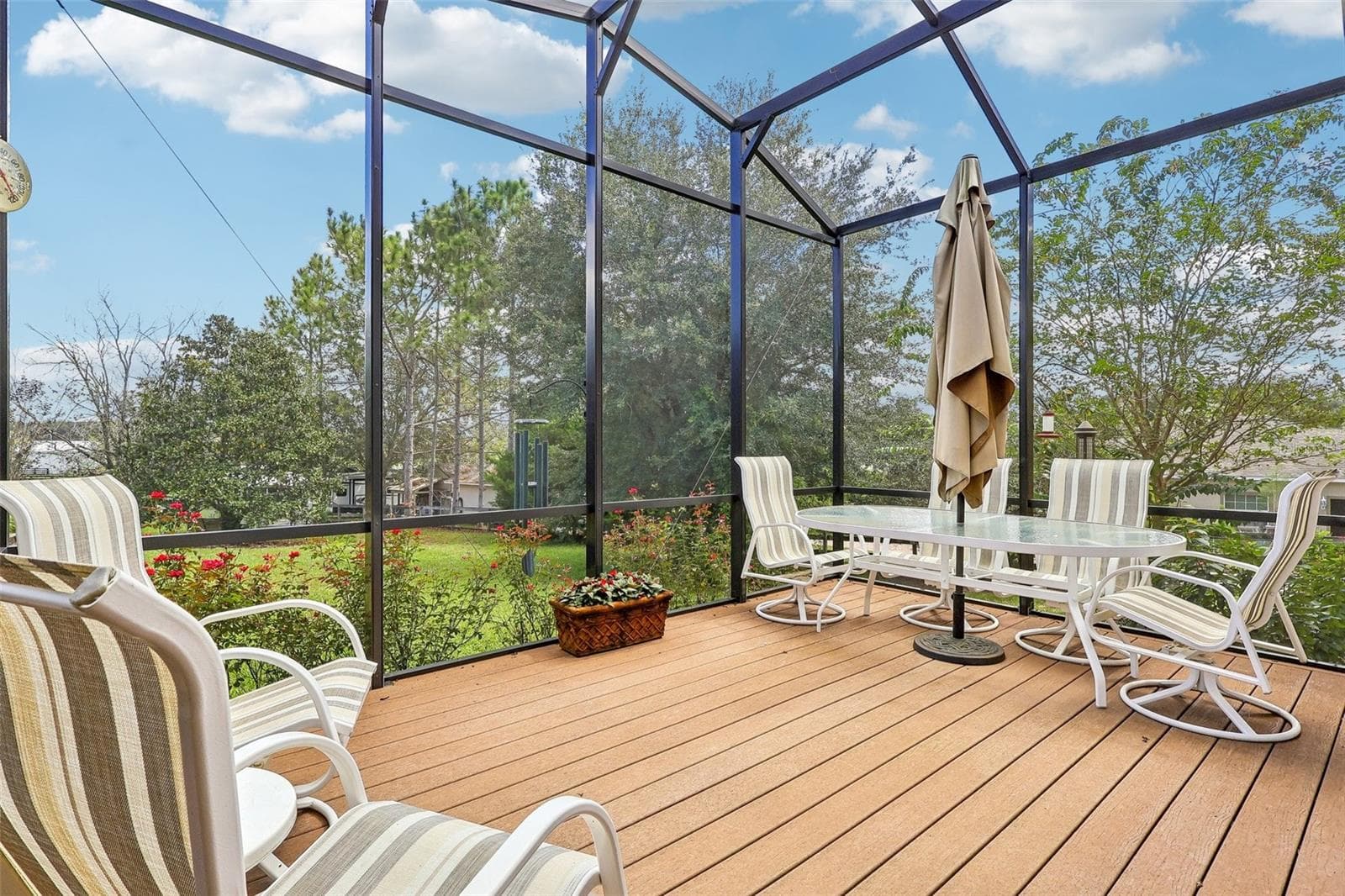 Casita Screened Porch - 32736 WOLFS TRL, SORRENTO