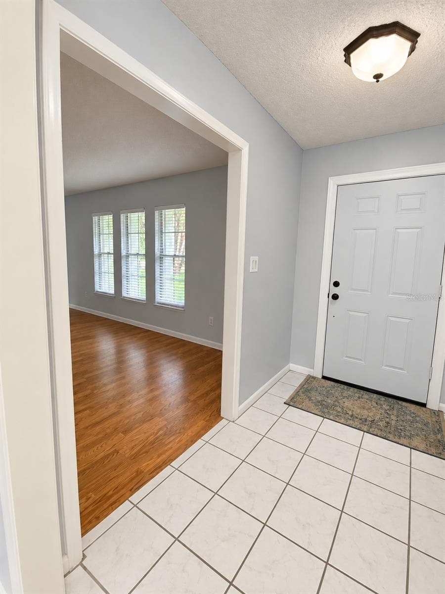 Single Family Residence at 858 MOSSHART LN, ORLANDO, photo 5 of 70