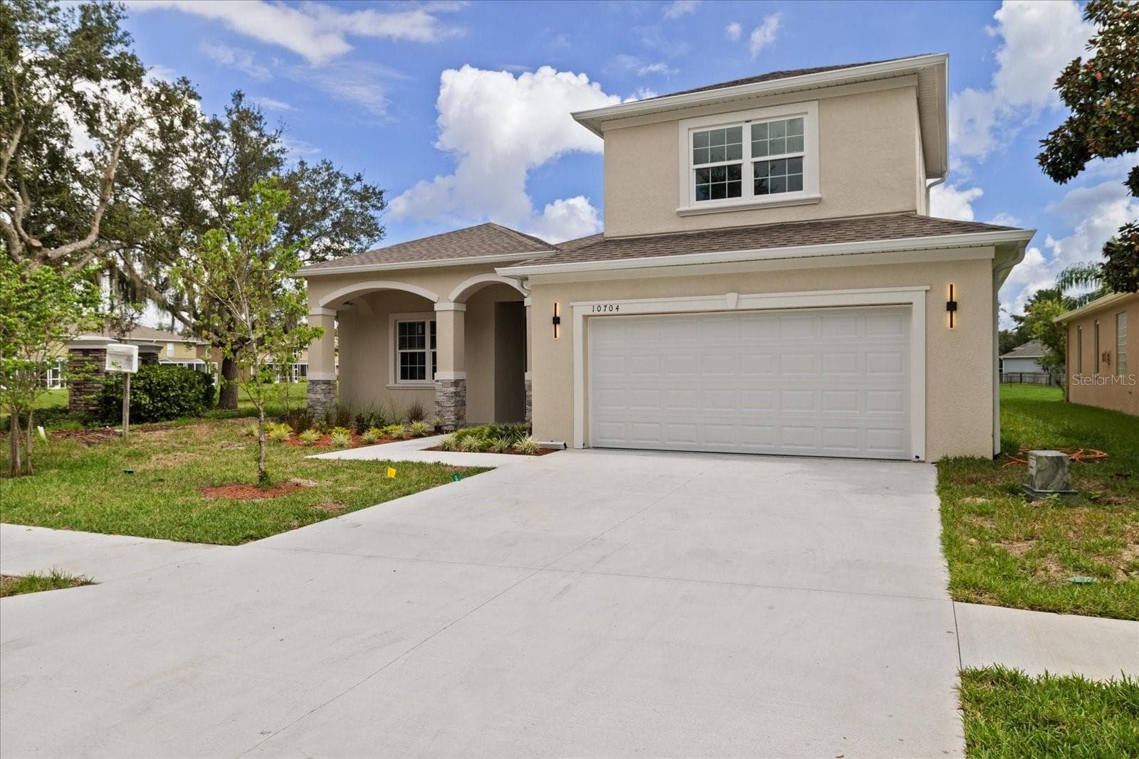 Single Family Residence at 10704 BANFIELD DR, RIVERVIEW, photo 3 of 59