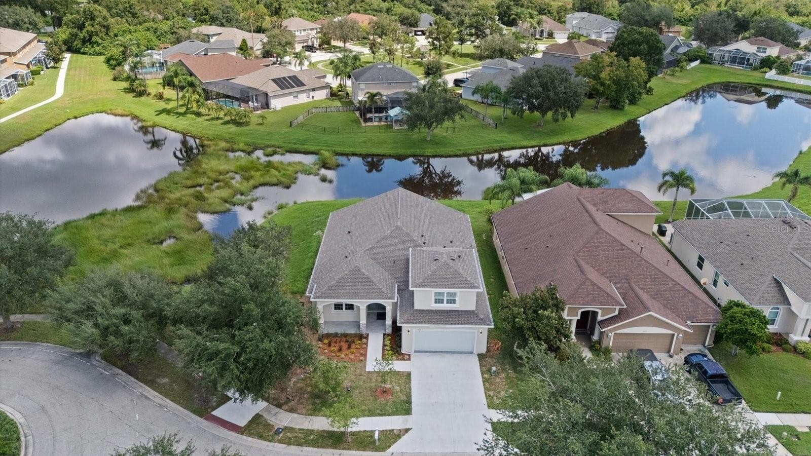 Single Family Residence at 10704 BANFIELD DR, RIVERVIEW, photo 5 of 59