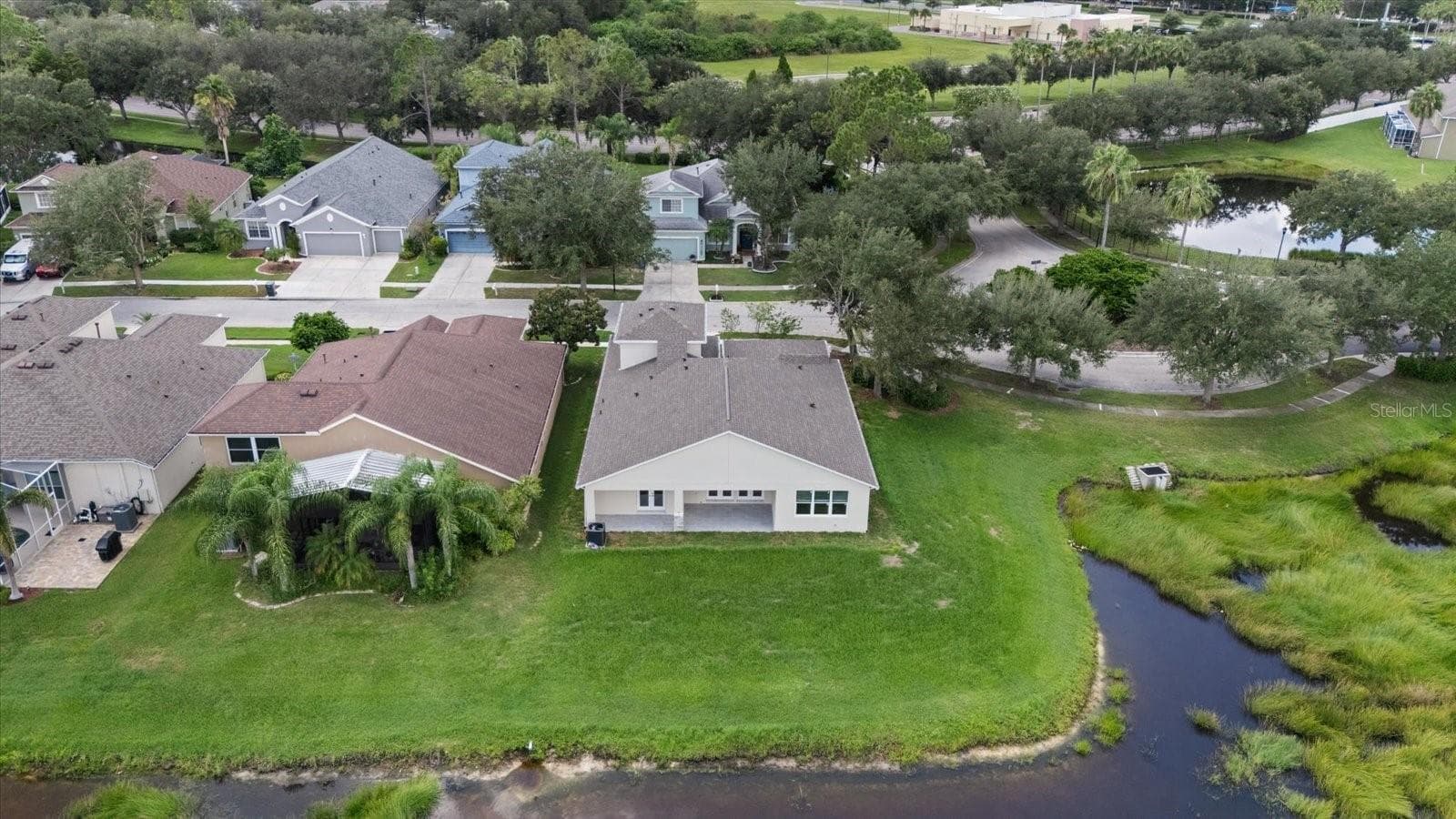 Single Family Residence at 10704 BANFIELD DR, RIVERVIEW, photo 6 of 59