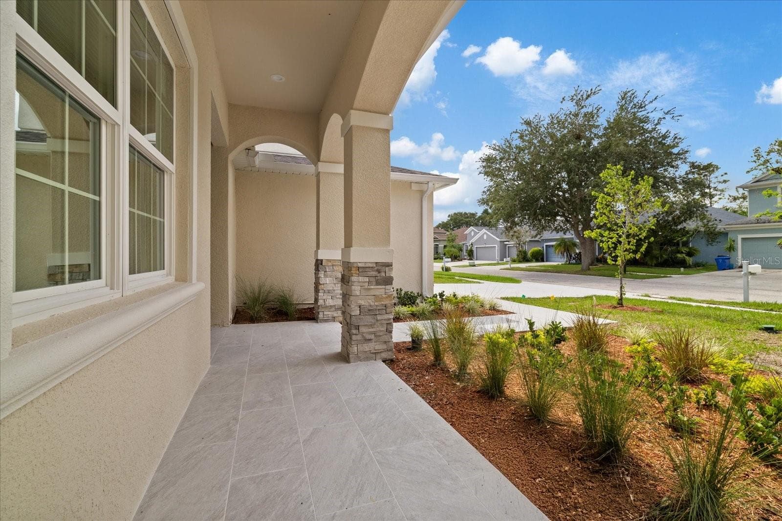 Single Family Residence at 10704 BANFIELD DR, RIVERVIEW, photo 12 of 59