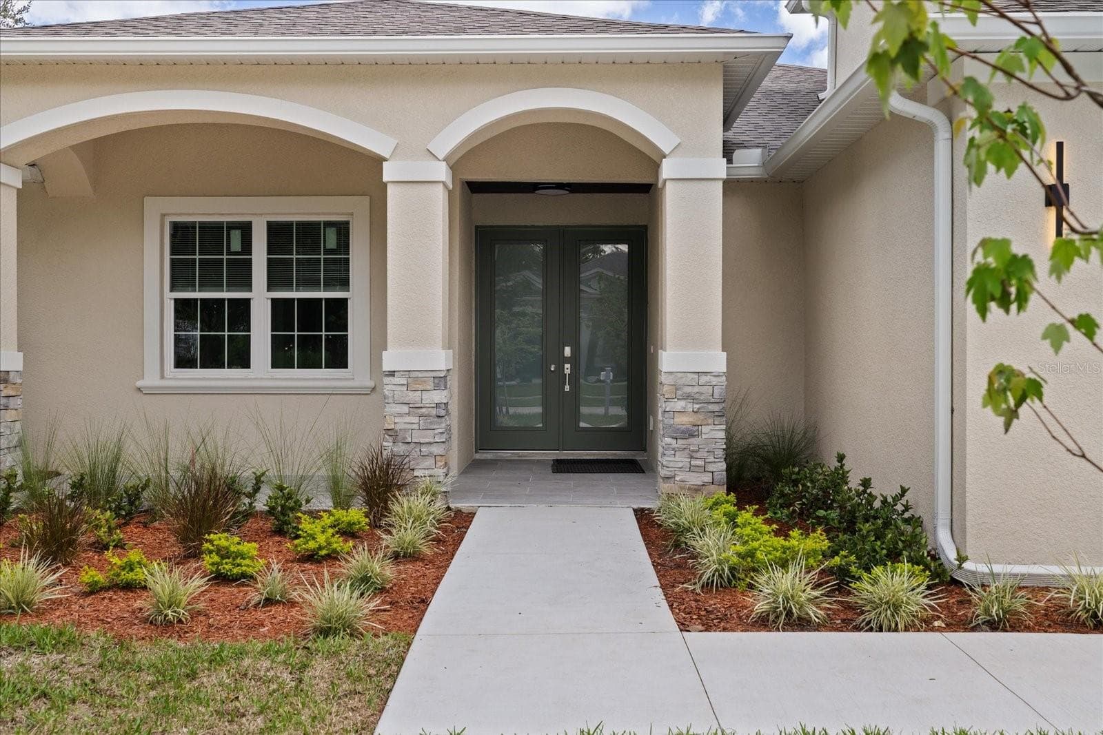 Single Family Residence at 10704 BANFIELD DR, RIVERVIEW, photo 13 of 59