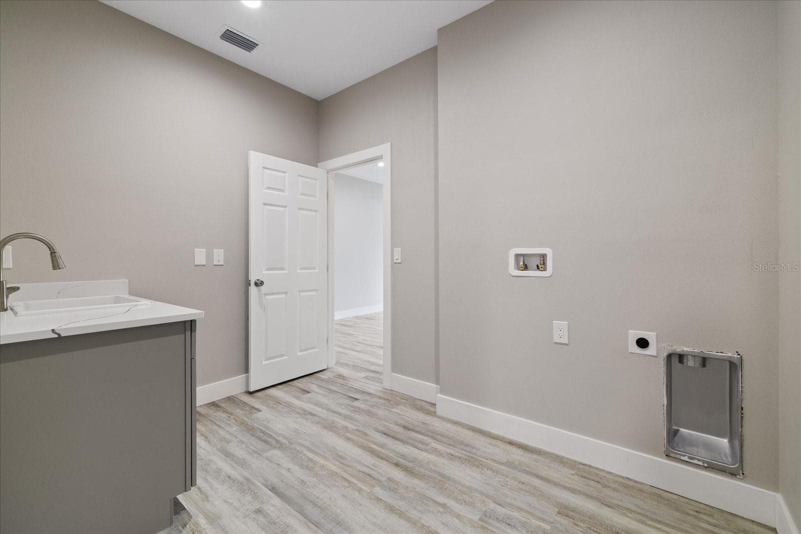 Single Family Residence at 10704 BANFIELD DR, RIVERVIEW, photo 20 of 59