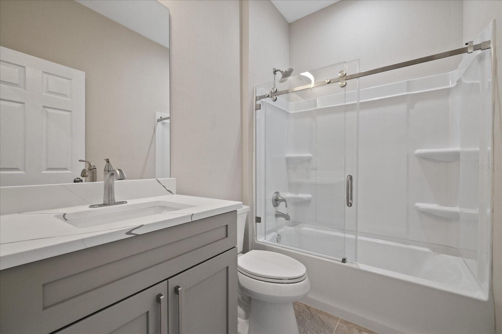 Single Family Residence at 10704 BANFIELD DR, RIVERVIEW, photo 23 of 59