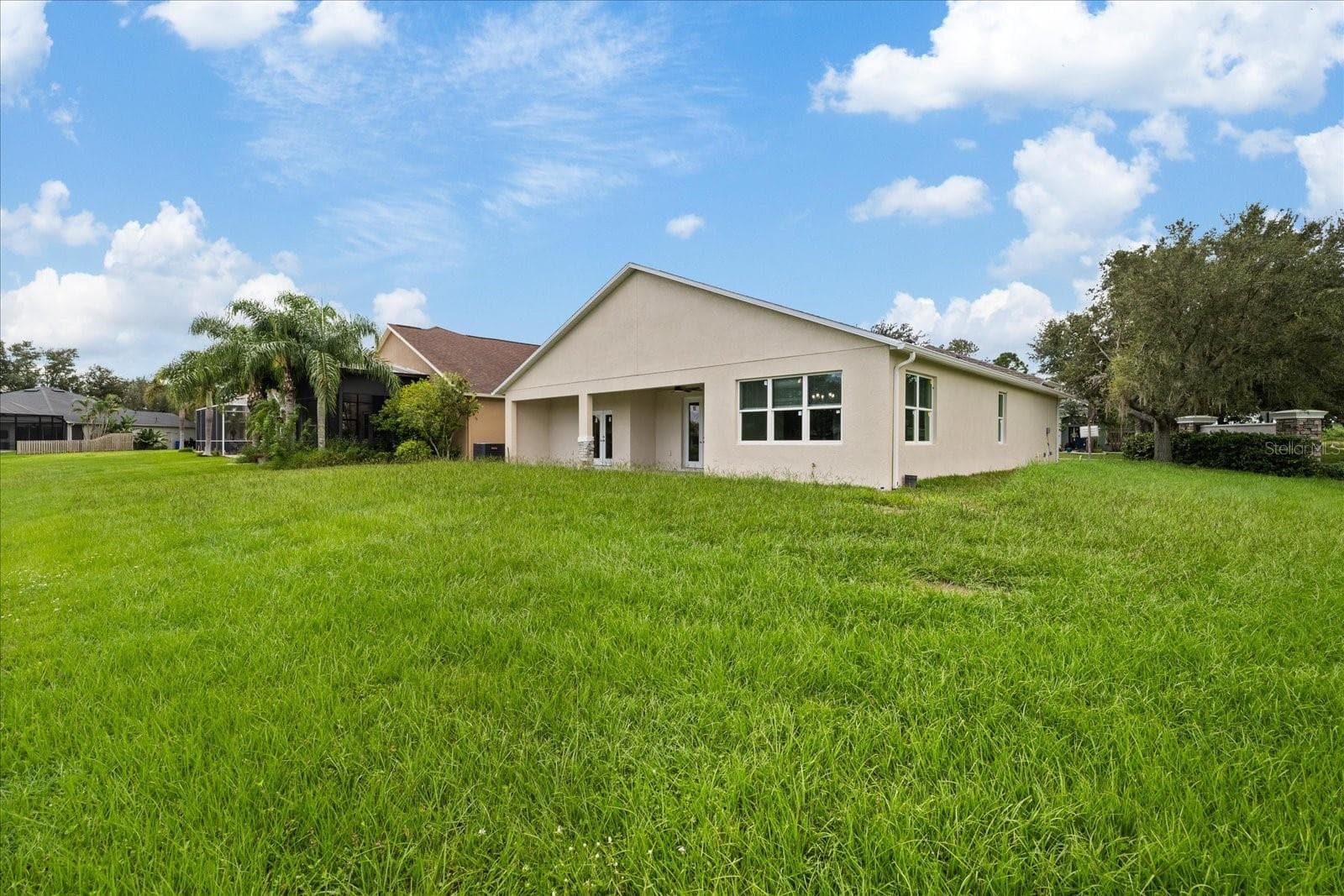 Single Family Residence at 10704 BANFIELD DR, RIVERVIEW, photo 57 of 59