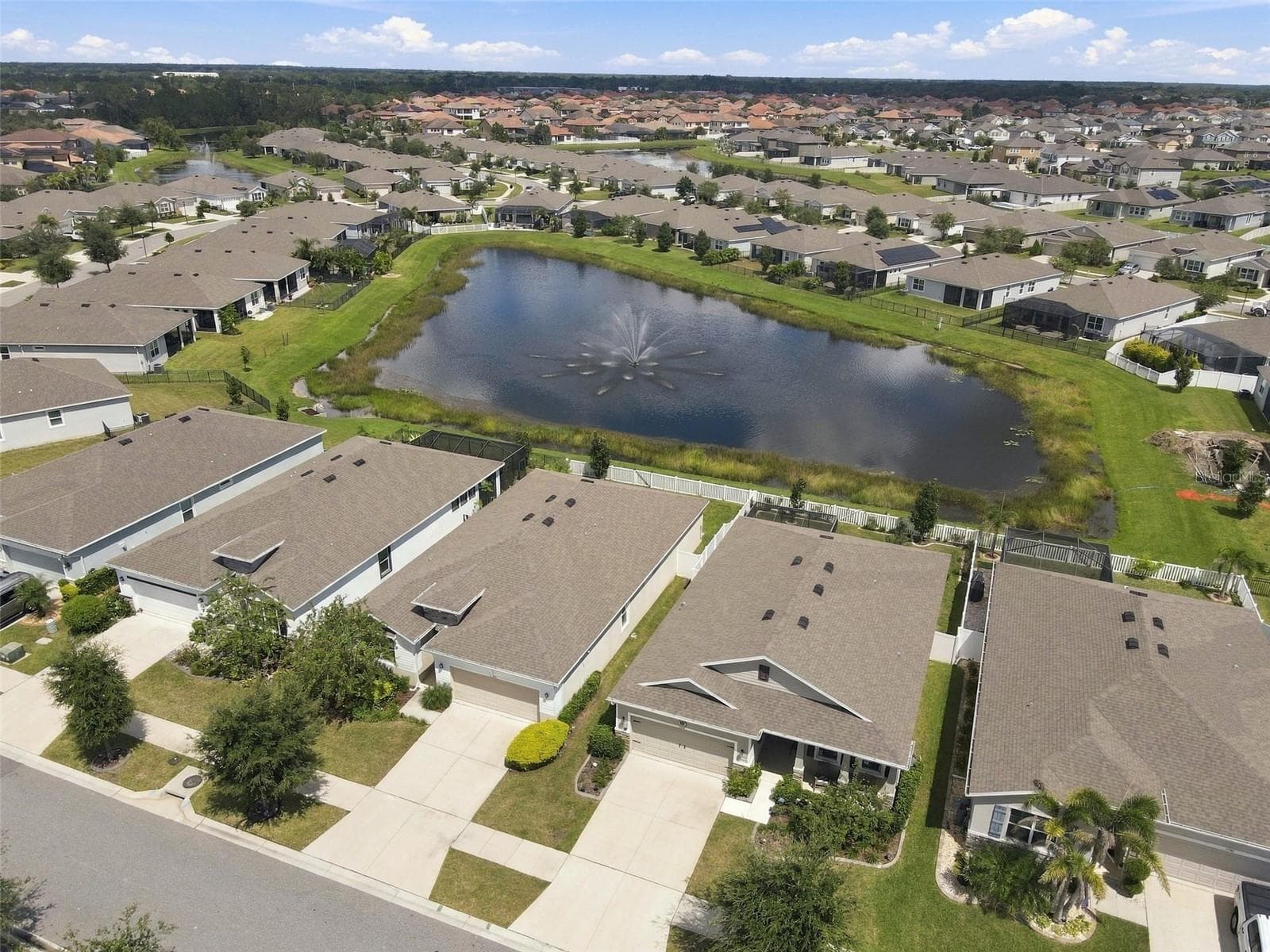 Single Family Residence at 13344 WATERLEAF GARDEN CIR, RIVERVIEW, photo 32 of 96