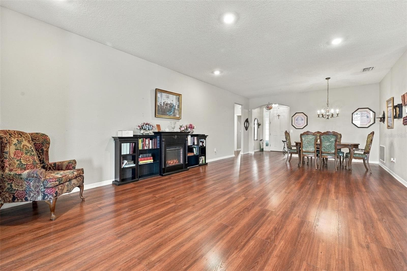 Single Family Residence at 13344 WATERLEAF GARDEN CIR, RIVERVIEW, photo 19 of 96