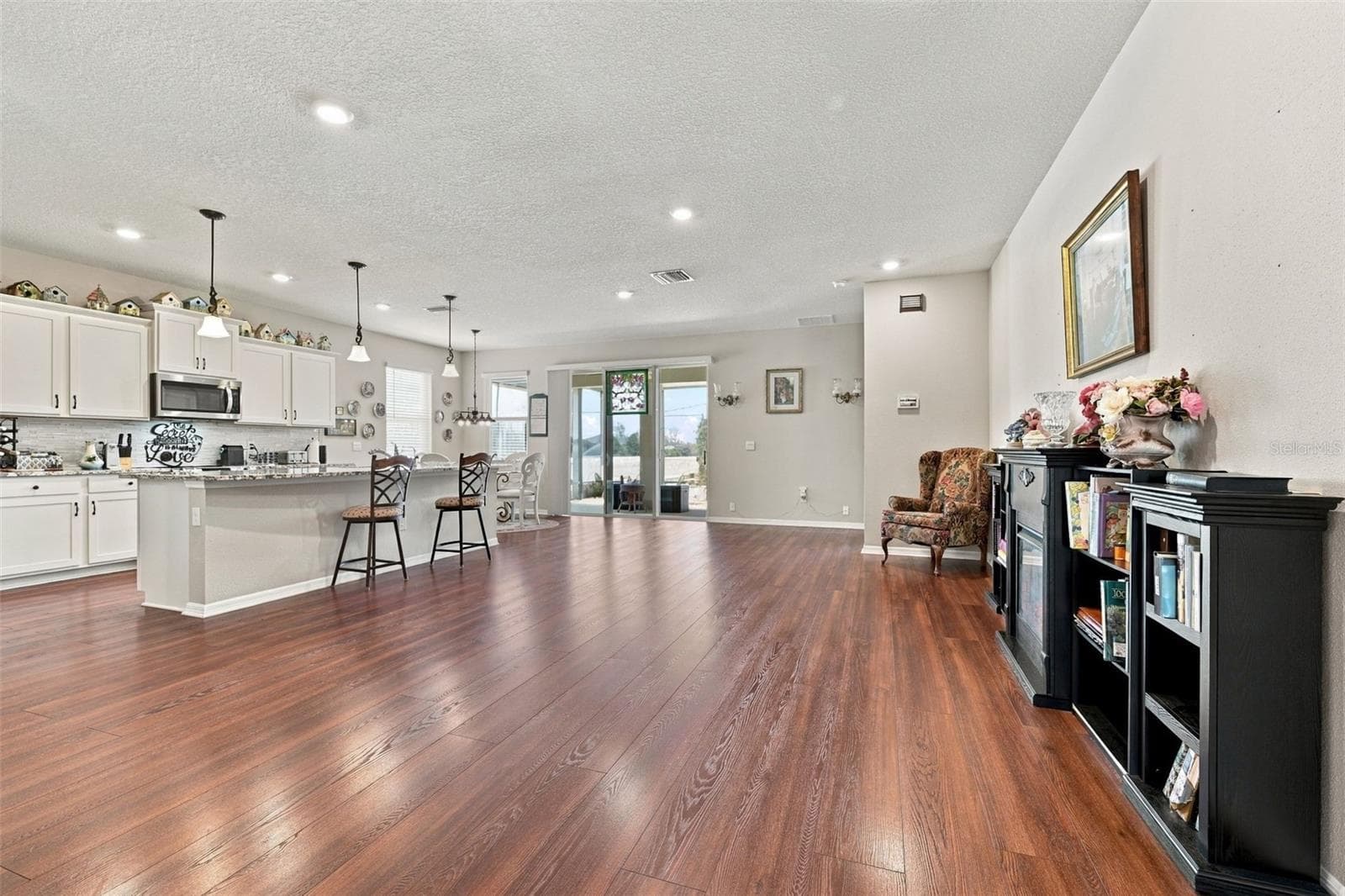 Single Family Residence at 13344 WATERLEAF GARDEN CIR, RIVERVIEW, photo 8 of 96