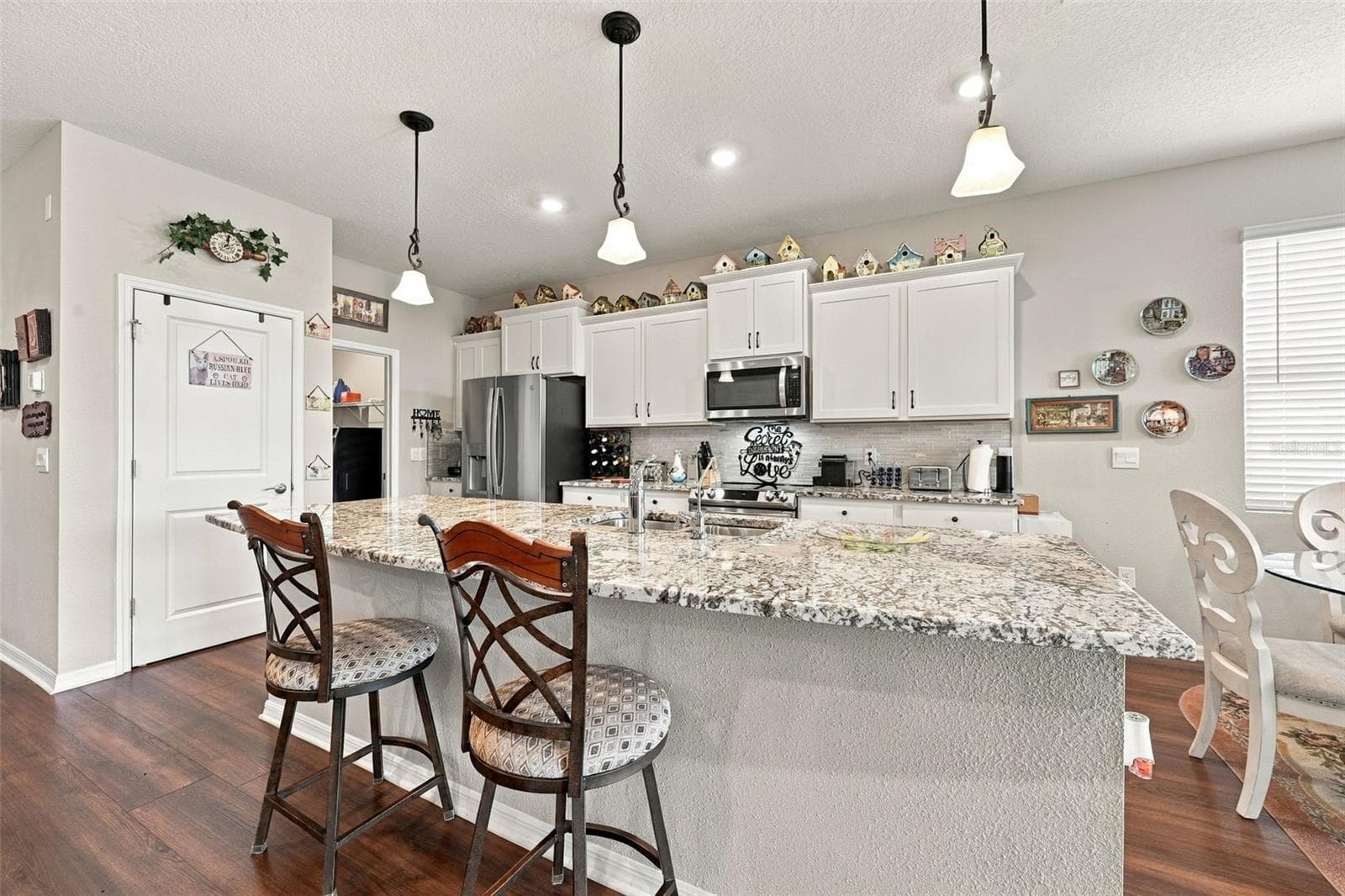 Single Family Residence at 13344 WATERLEAF GARDEN CIR, RIVERVIEW, photo 4 of 96