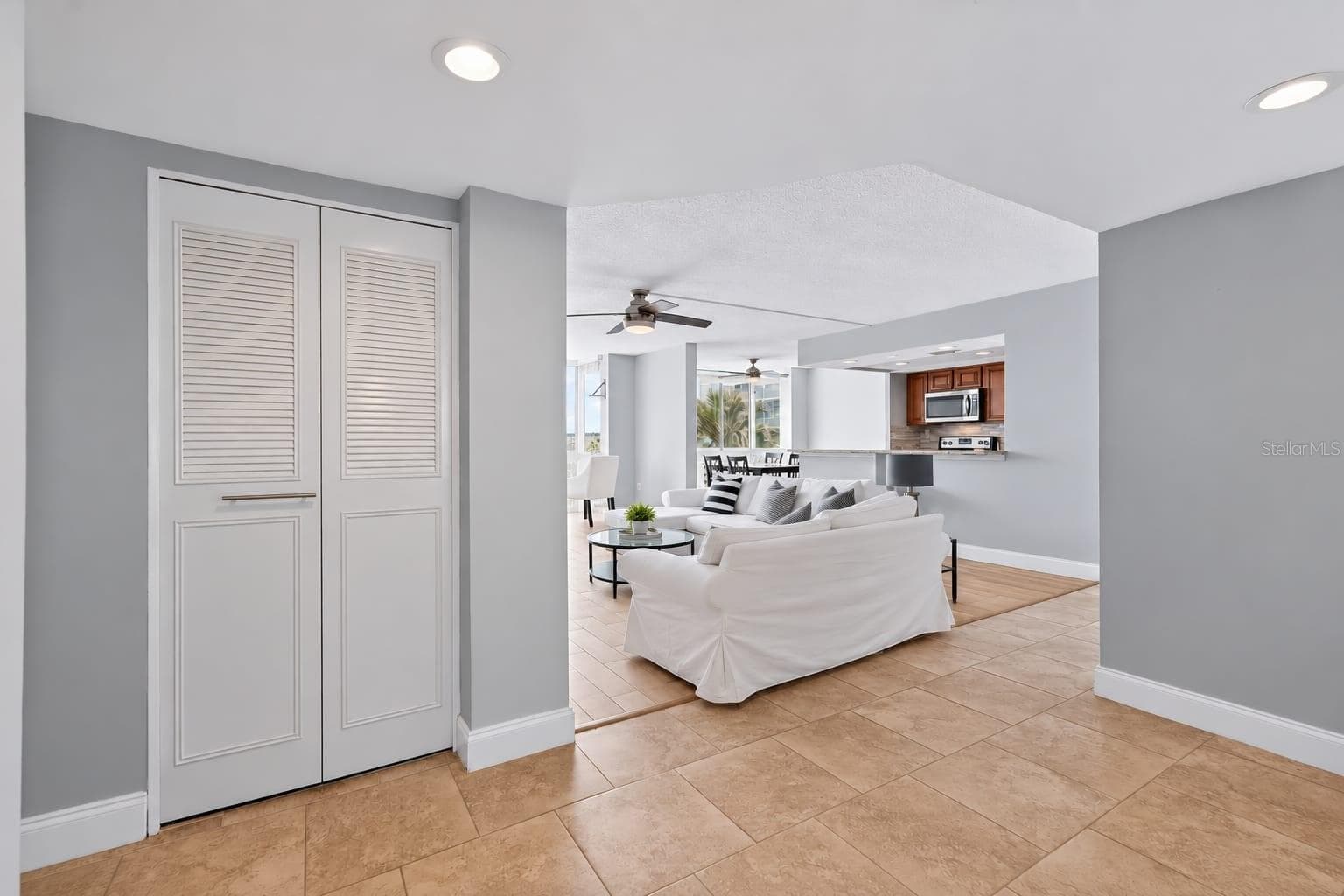 Condominium at 644 ISLAND WAY #406, CLEARWATER, photo 14 of 32