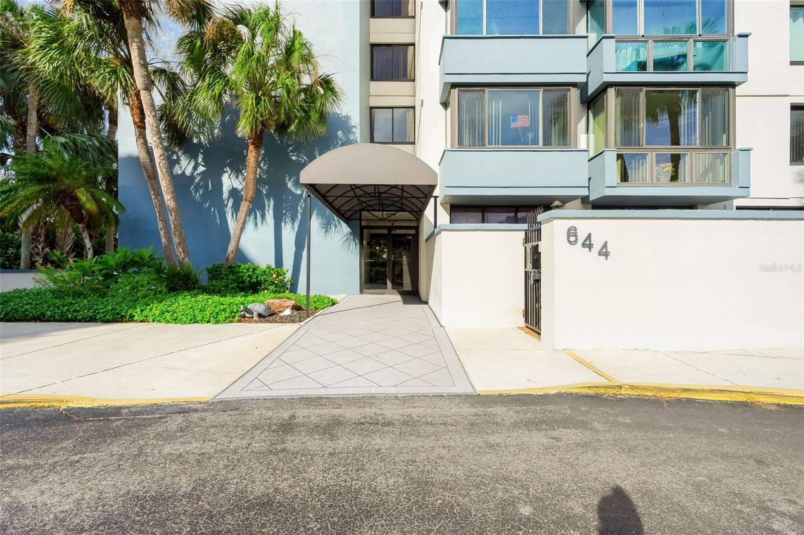 Condominium at 644 ISLAND WAY #406, CLEARWATER, photo 24 of 32