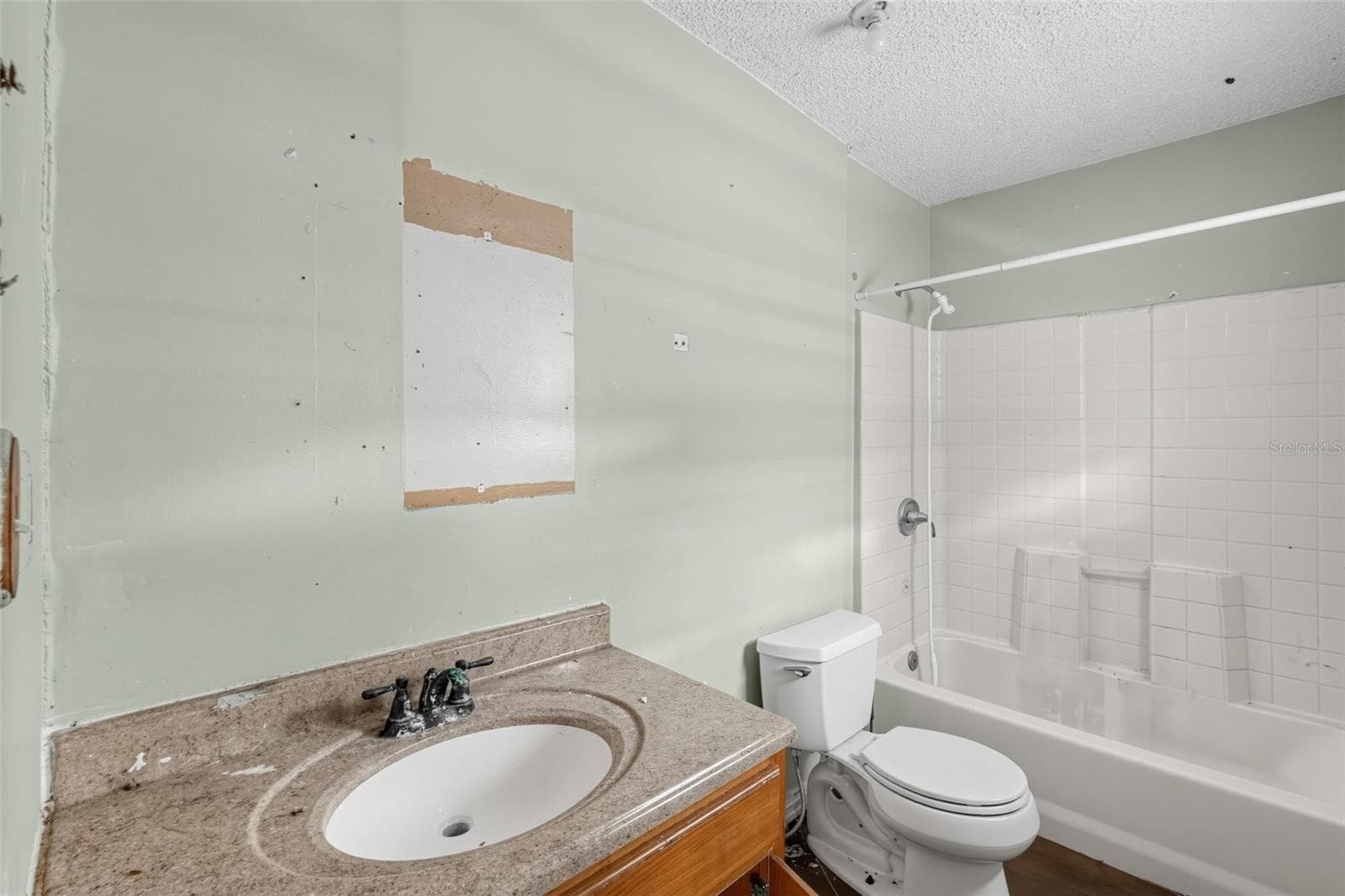 Single Family Residence at 1048 N MISSOURI AVE, LAKELAND, photo 8 of 15