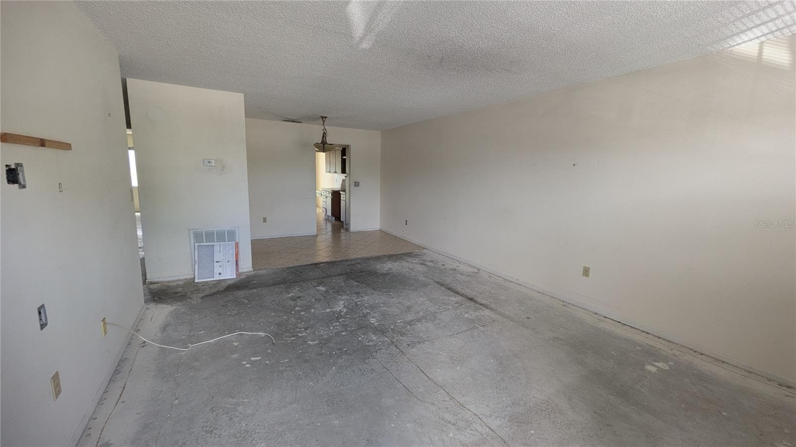 Condominium at 5980 TERRACE PARK DR N #206, ST PETERSBURG, photo 4 of 30