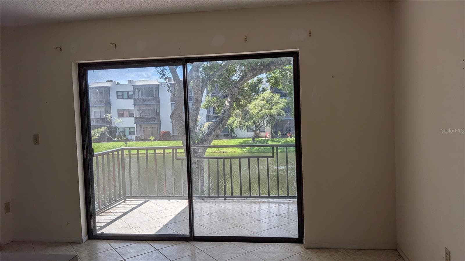 Condominium at 5980 TERRACE PARK DR N #206, ST PETERSBURG, photo 10 of 30