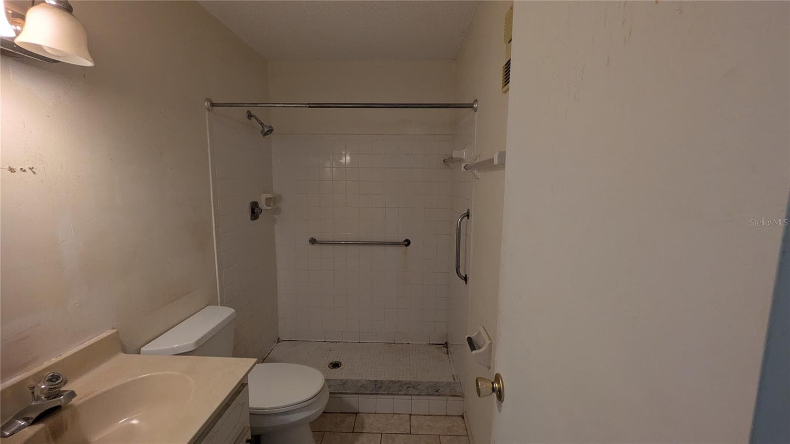 Condominium at 5980 TERRACE PARK DR N #206, ST PETERSBURG, photo 16 of 30