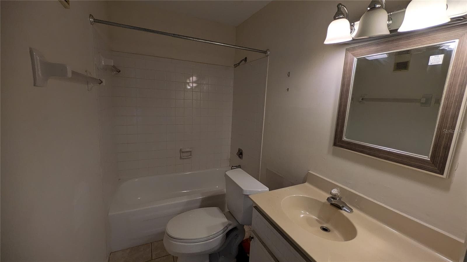 Condominium at 5980 TERRACE PARK DR N #206, ST PETERSBURG, photo 17 of 30
