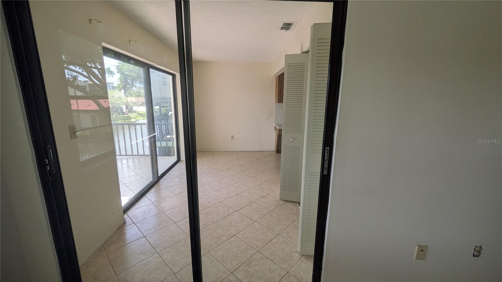 Condominium at 5980 TERRACE PARK DR N #206, ST PETERSBURG, photo 21 of 30