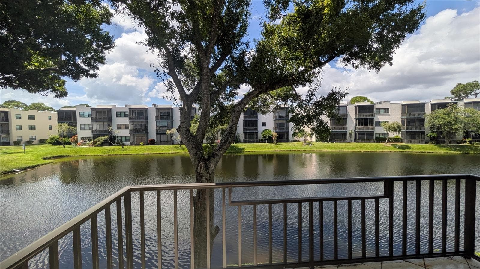 Condominium at 5980 TERRACE PARK DR N #206, ST PETERSBURG, photo 23 of 30
