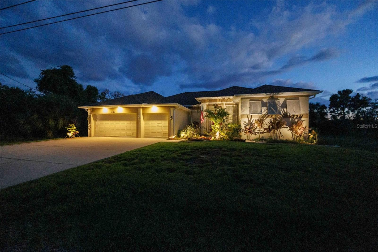 15392 ALDAMA CIR