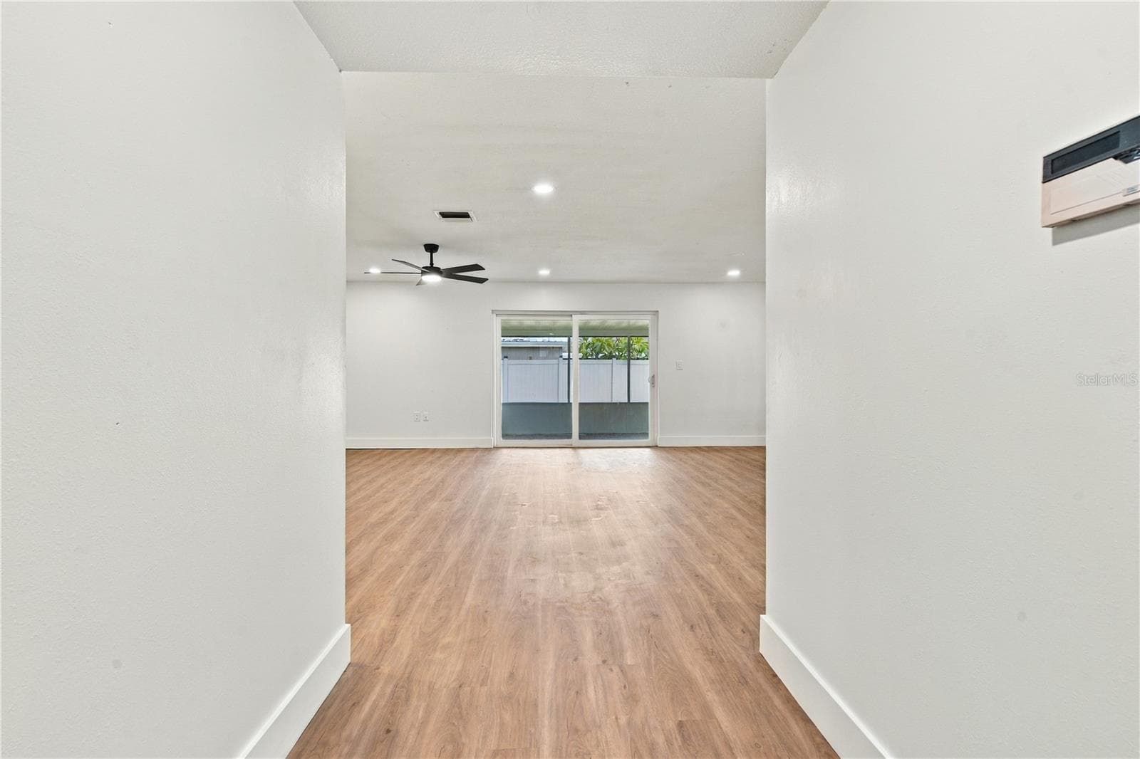 Single Family Residence at 1630 DALE CIR N, DUNEDIN, photo 5 of 37