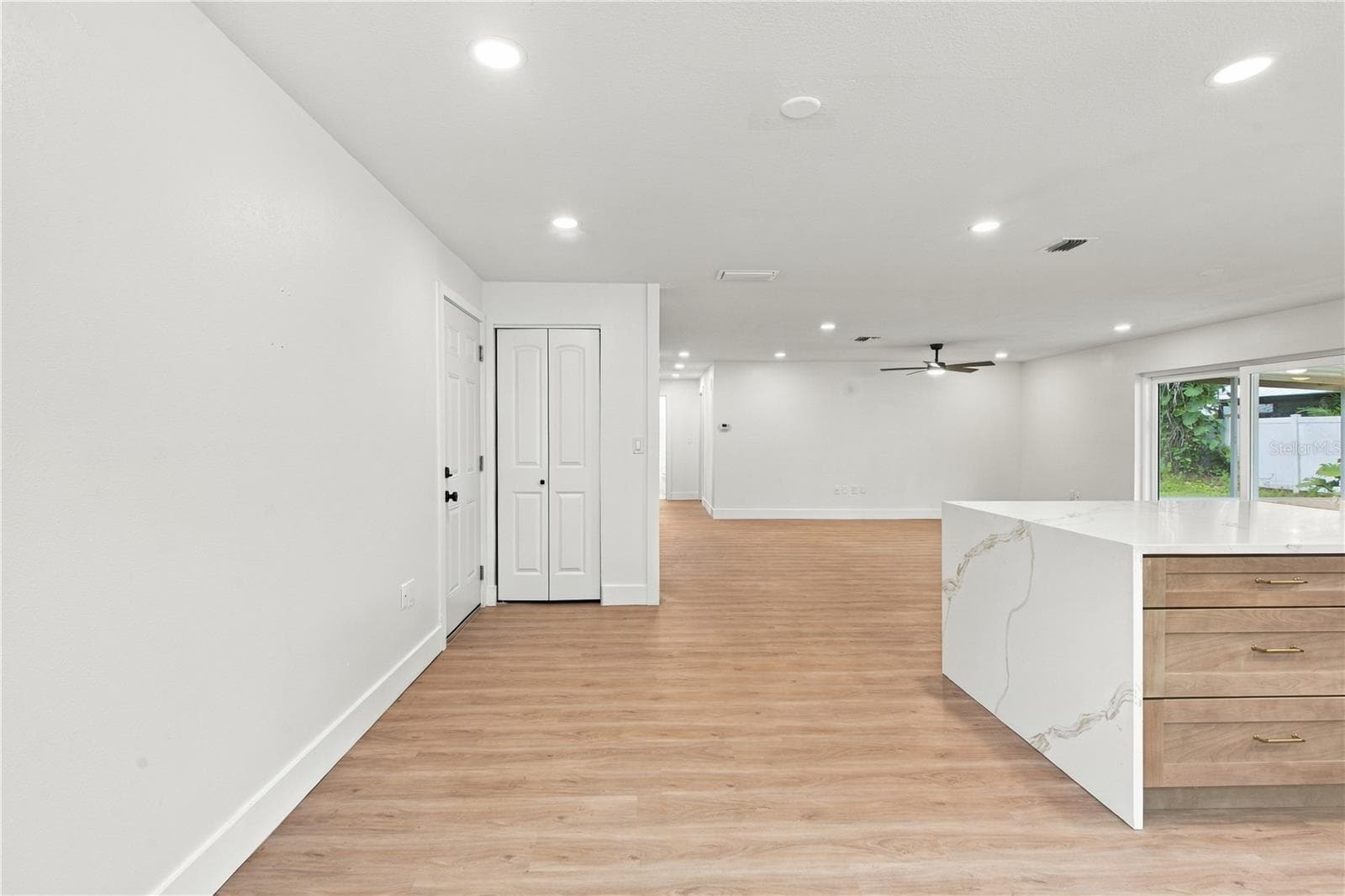 Single Family Residence at 1630 DALE CIR N, DUNEDIN, photo 20 of 37