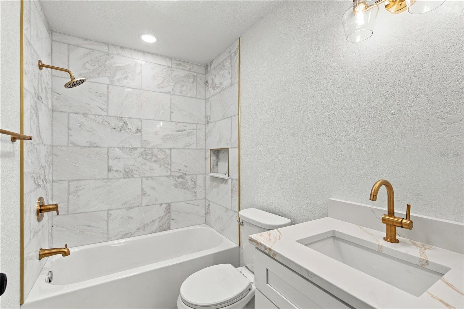 Single Family Residence at 1630 DALE CIR N, DUNEDIN, photo 26 of 37