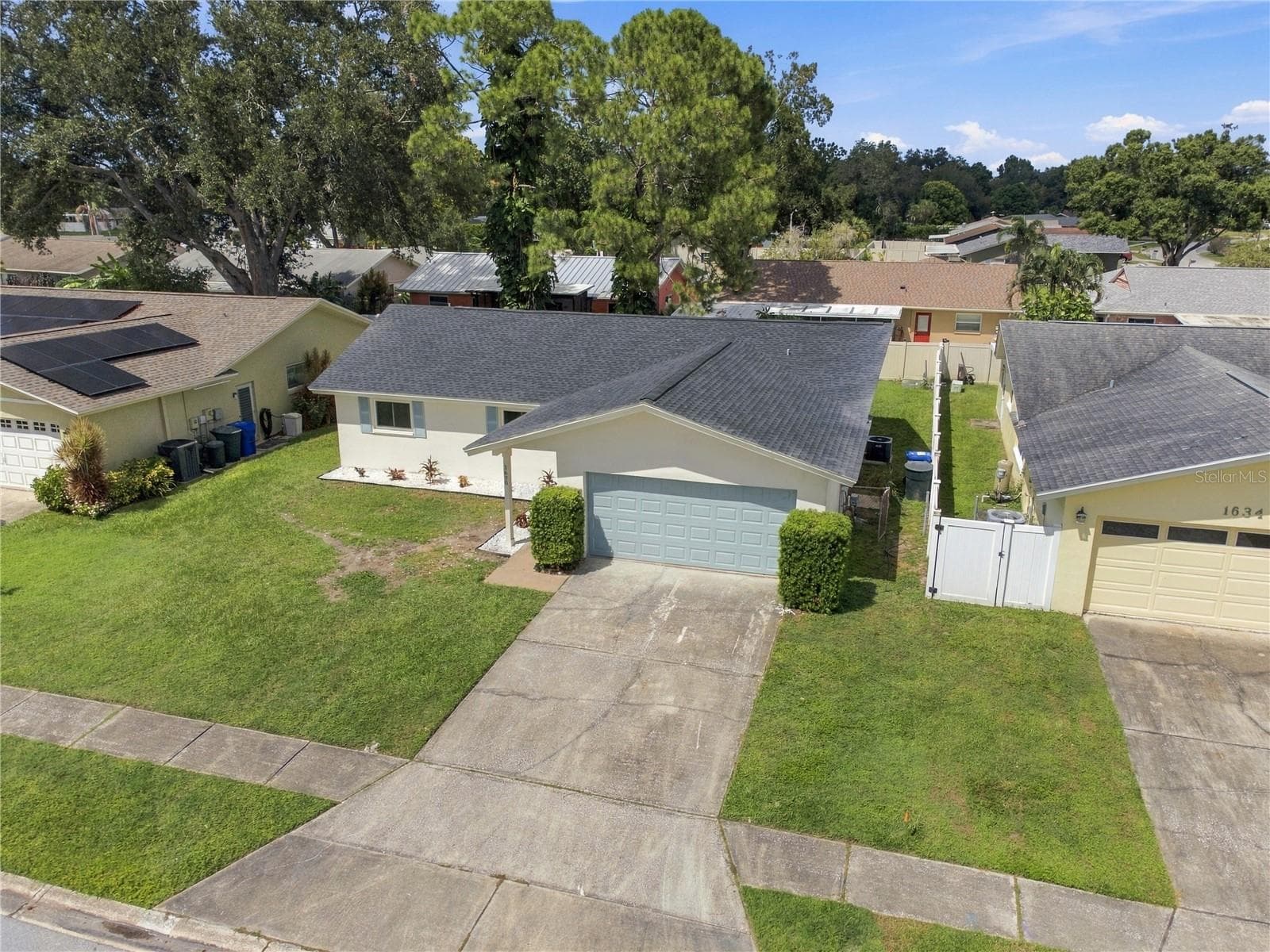 Single Family Residence at 1630 DALE CIR N, DUNEDIN, photo 36 of 37