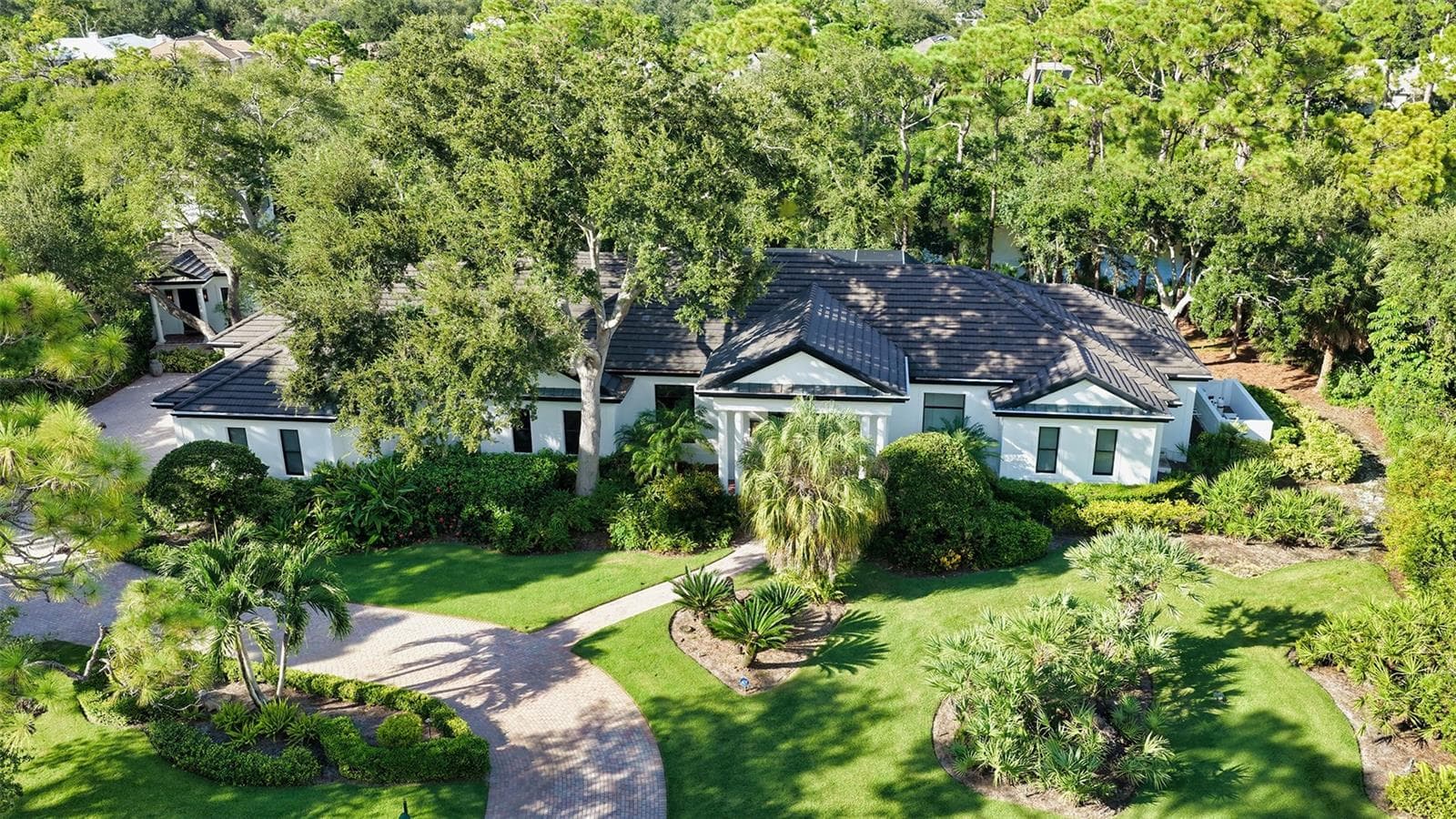 Single Family Residence at 324 OSPREY POINT DR, OSPREY, photo 3 of 126