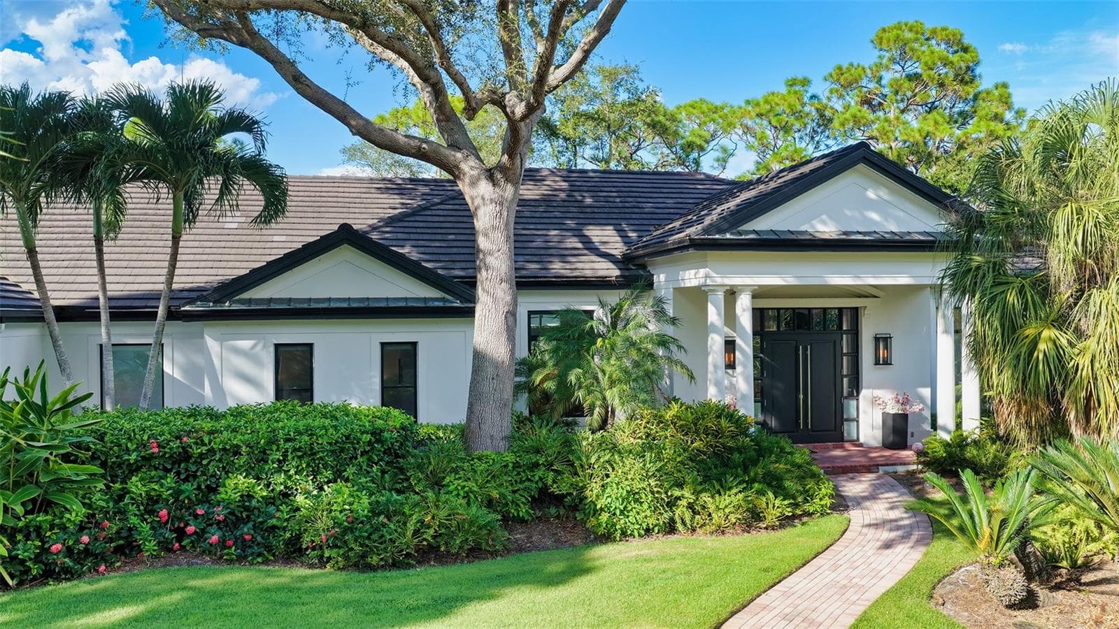 Single Family Residence at 324 OSPREY POINT DR, OSPREY, photo 7 of 126