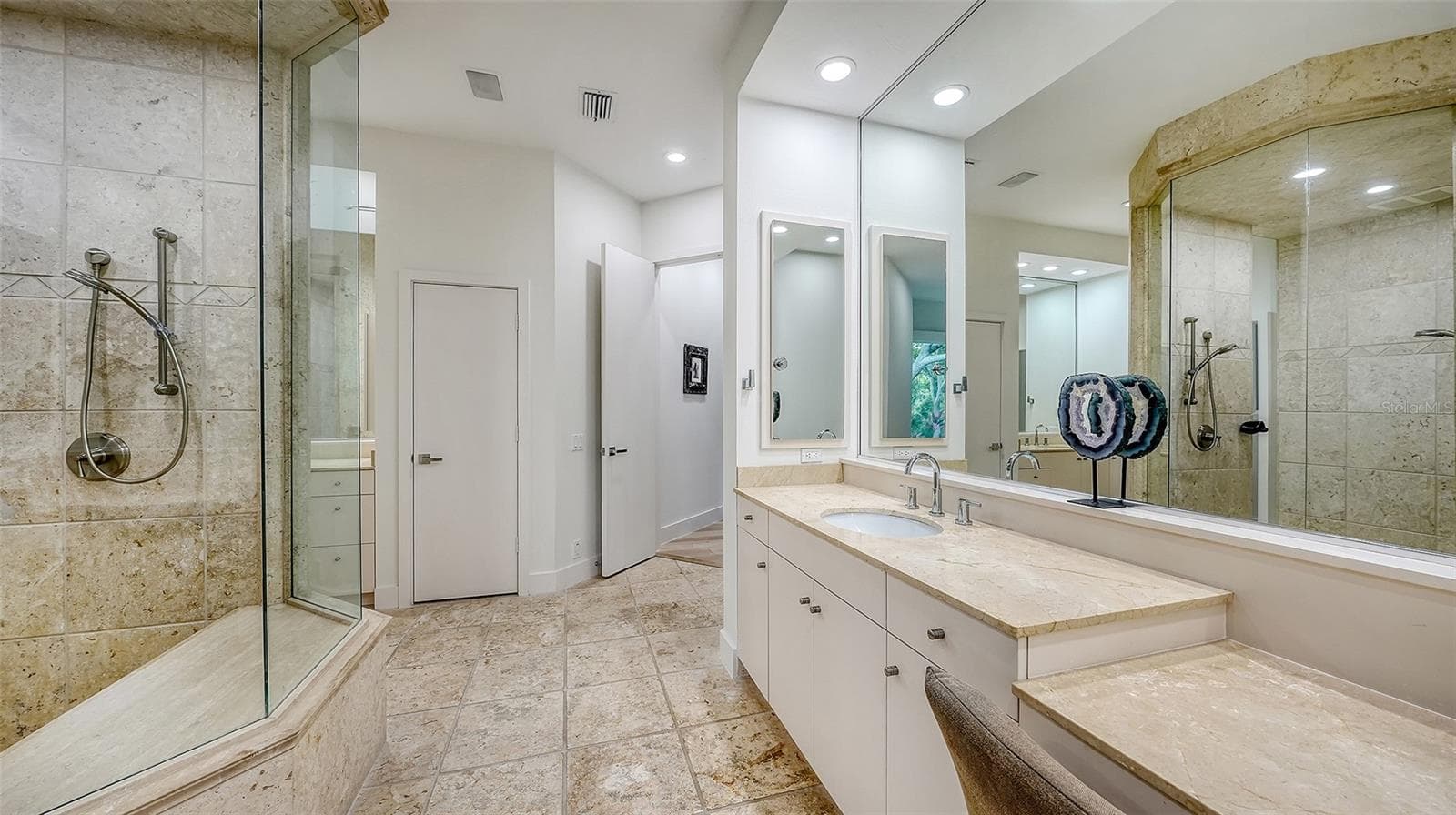 Single Family Residence at 324 OSPREY POINT DR, OSPREY, photo 46 of 126