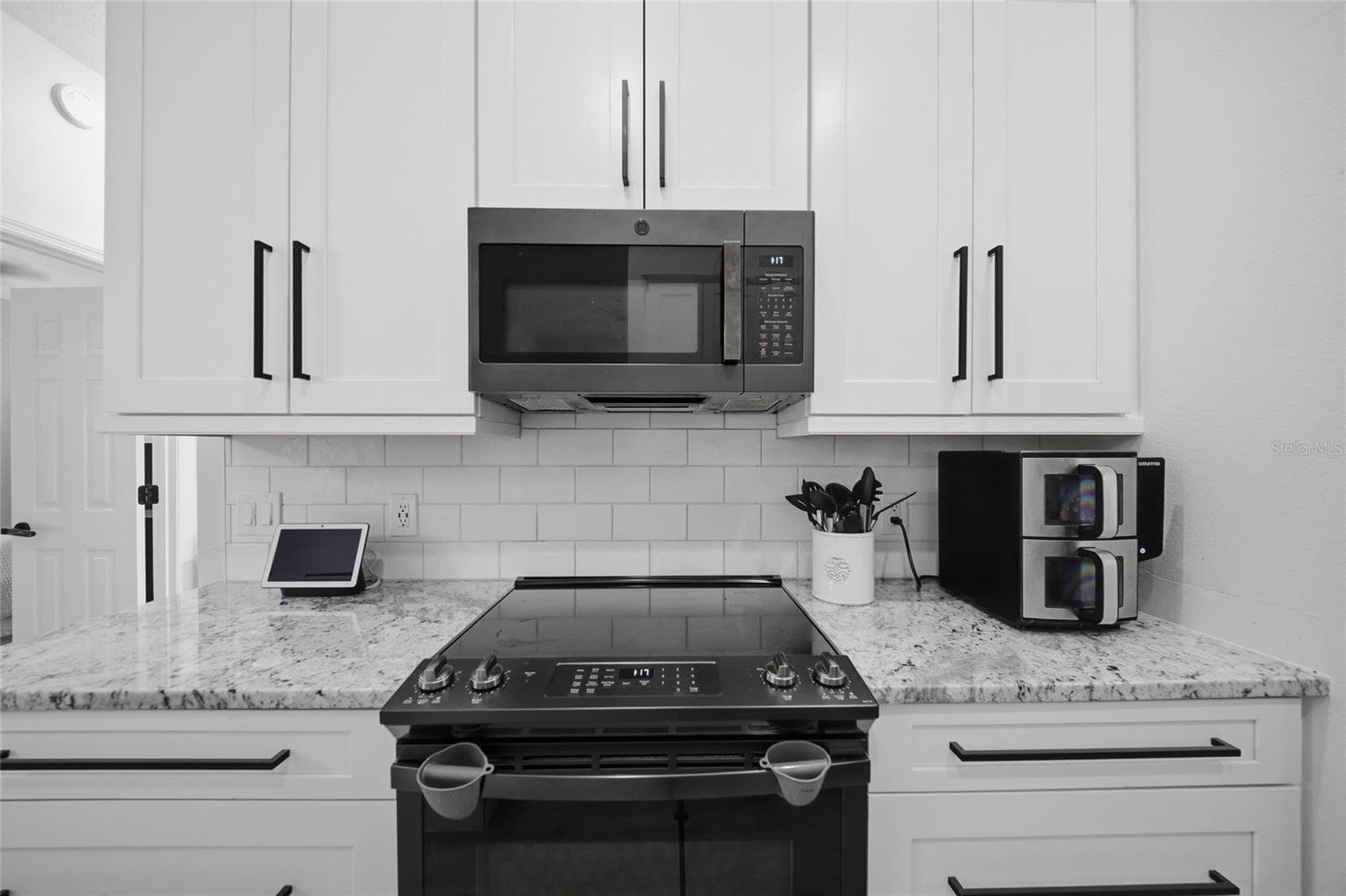Single Family Residence at 3104 RIVER WOODS DR, PARRISH, photo 12 of 38