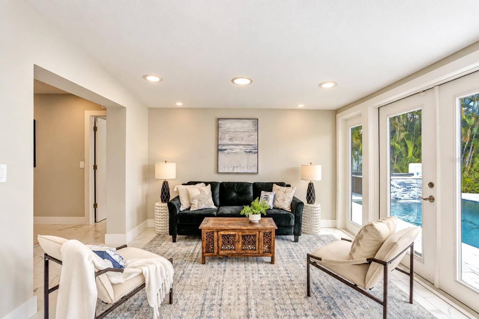 Family room - 3923 DORAL DR, TAMPA