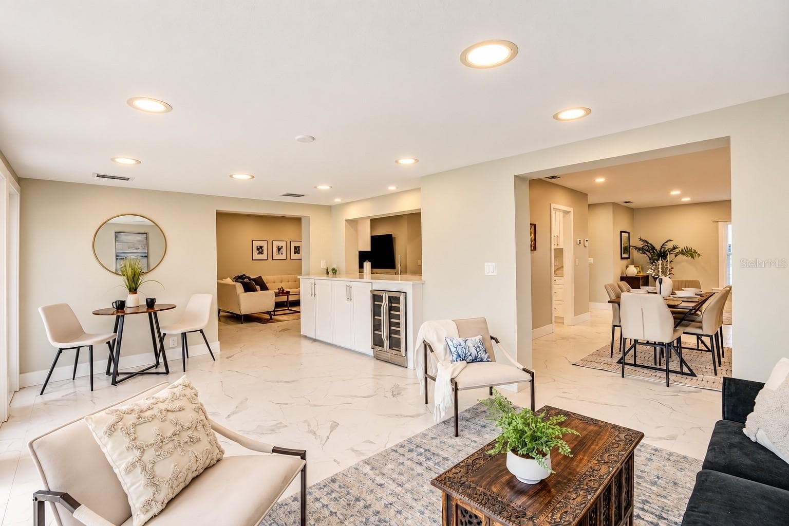 Family room - 3923 DORAL DR, TAMPA