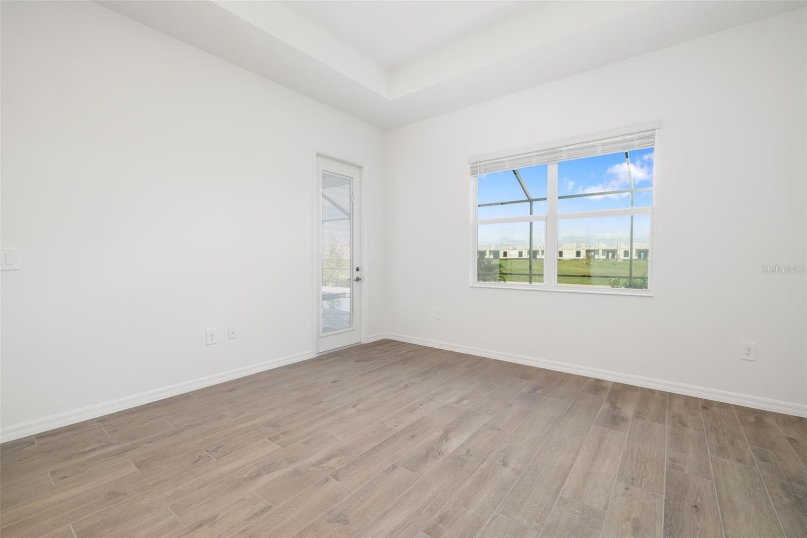 Single Family Residence at 5613 LIGHTNING WHELK LN, LAKEWOOD RANCH, photo 19 of 54