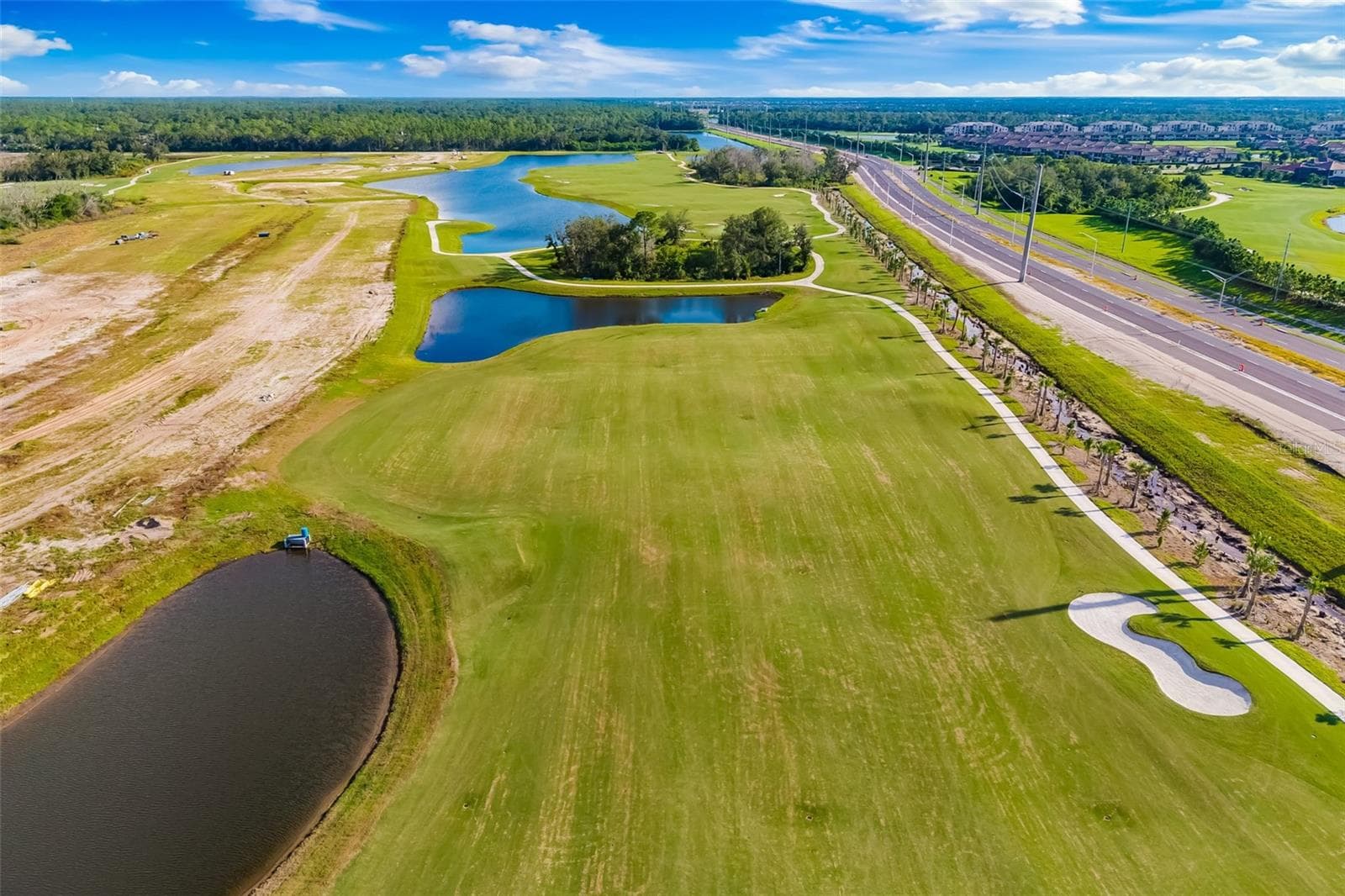 Single Family Residence at 5613 LIGHTNING WHELK LN, LAKEWOOD RANCH, photo 48 of 54