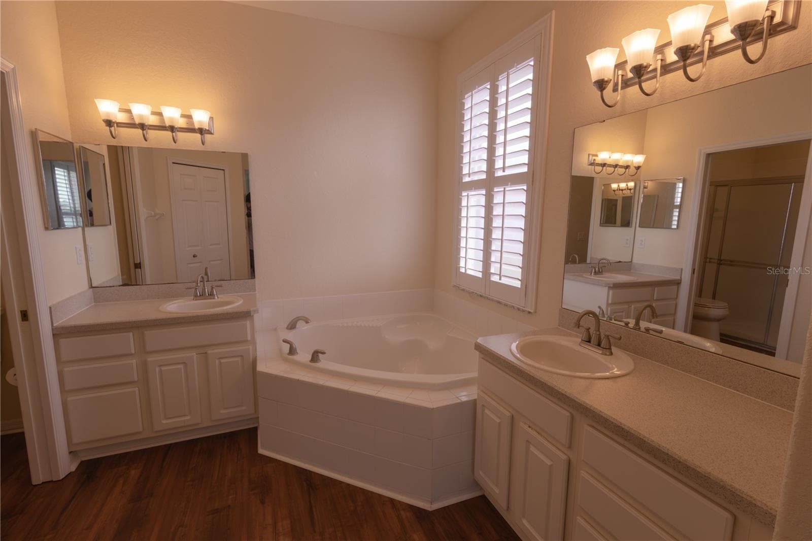 Single Family Residence at 4228 WINDCHIME LN, LAKELAND, photo 12 of 39