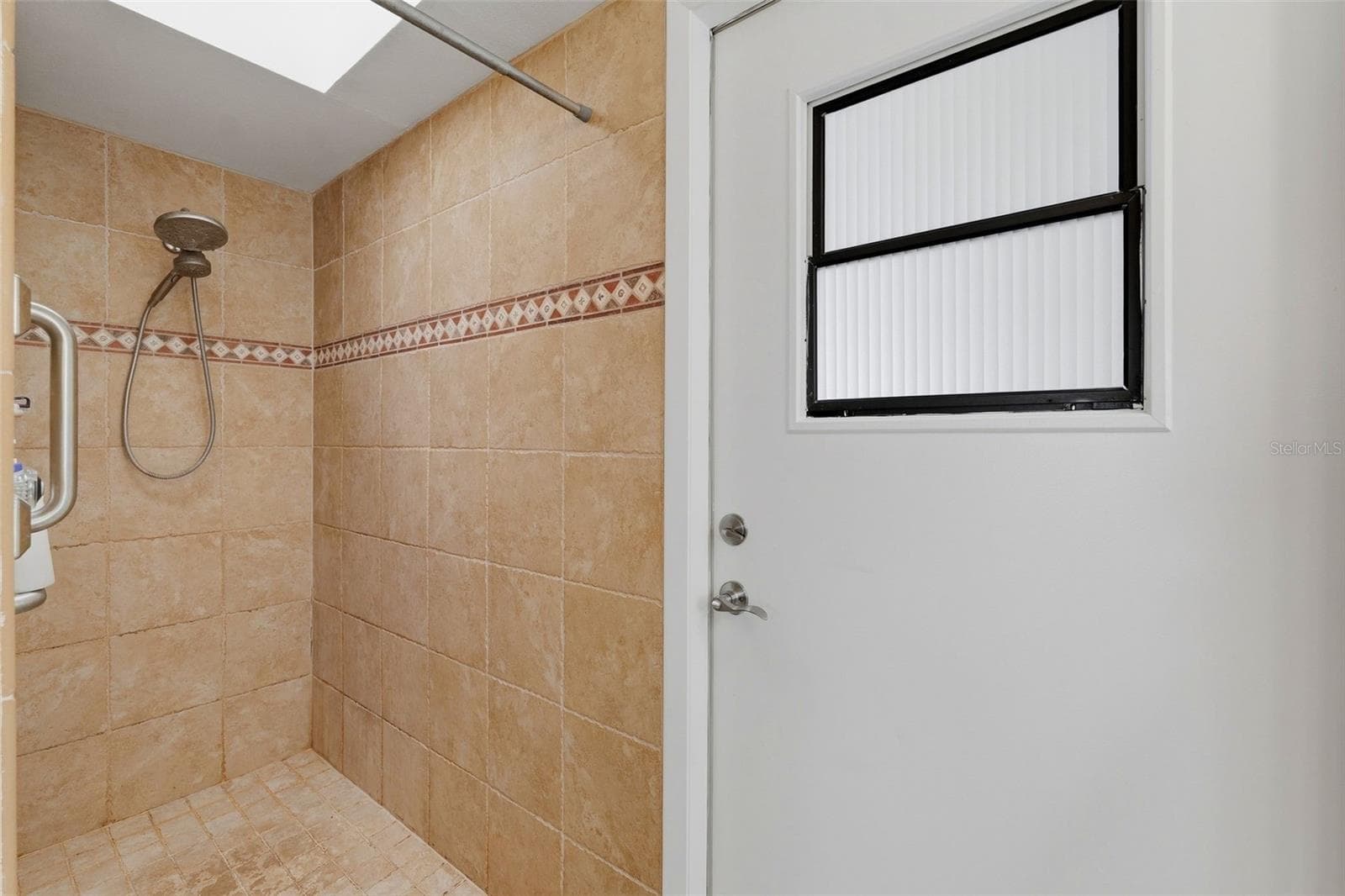 Single Family Residence at 1598 VIRGINIA AVE, PALM HARBOR, photo 19 of 54